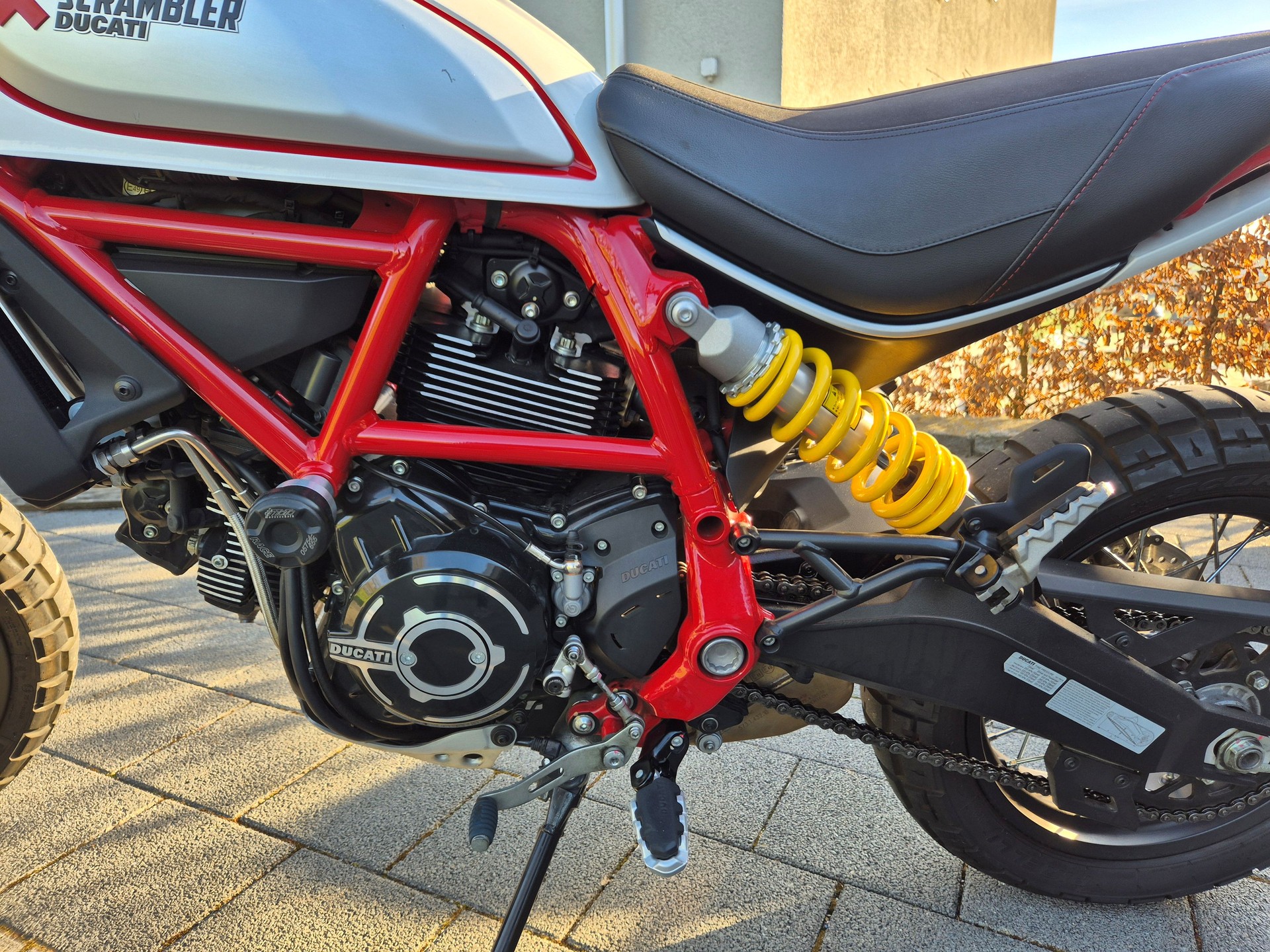 DUCATI Scrambler 800 Desert Sled-image-2