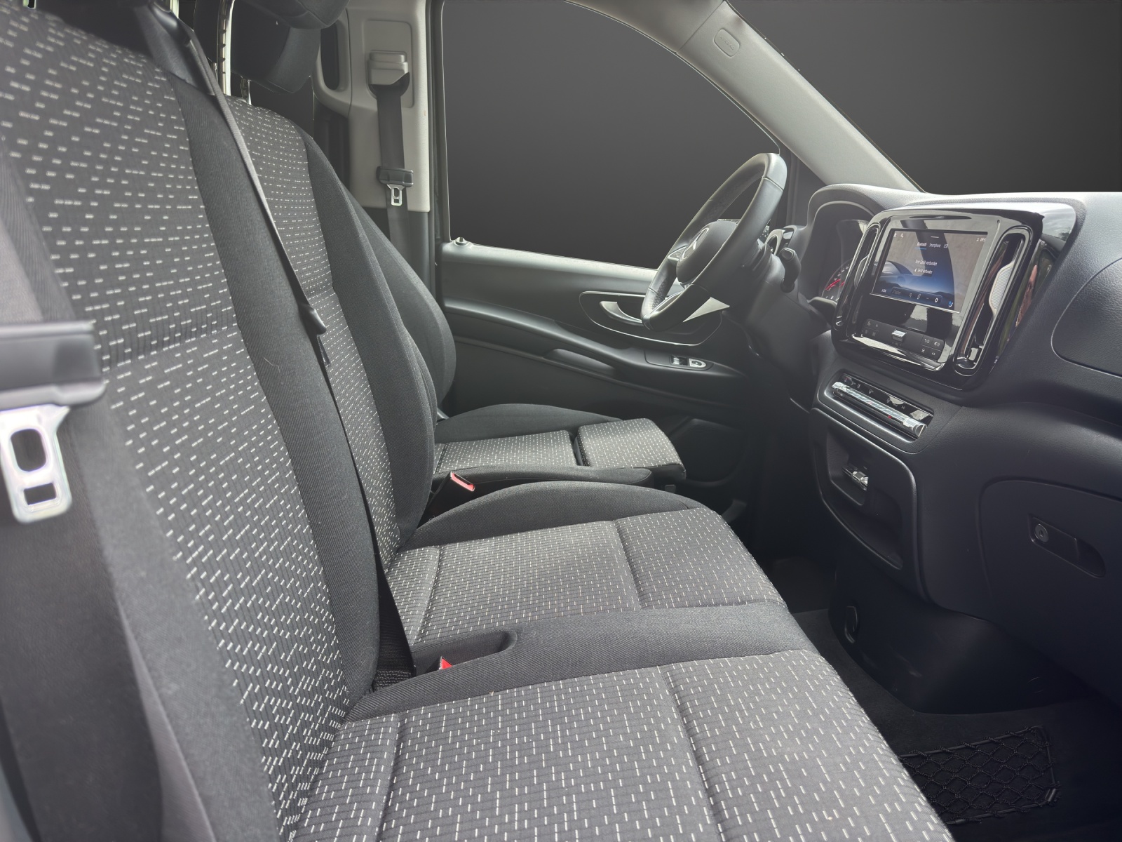 MERCEDES-BENZ Vito 116 CDI Lang Tourer 9G-Tronic 4M Select-image-10