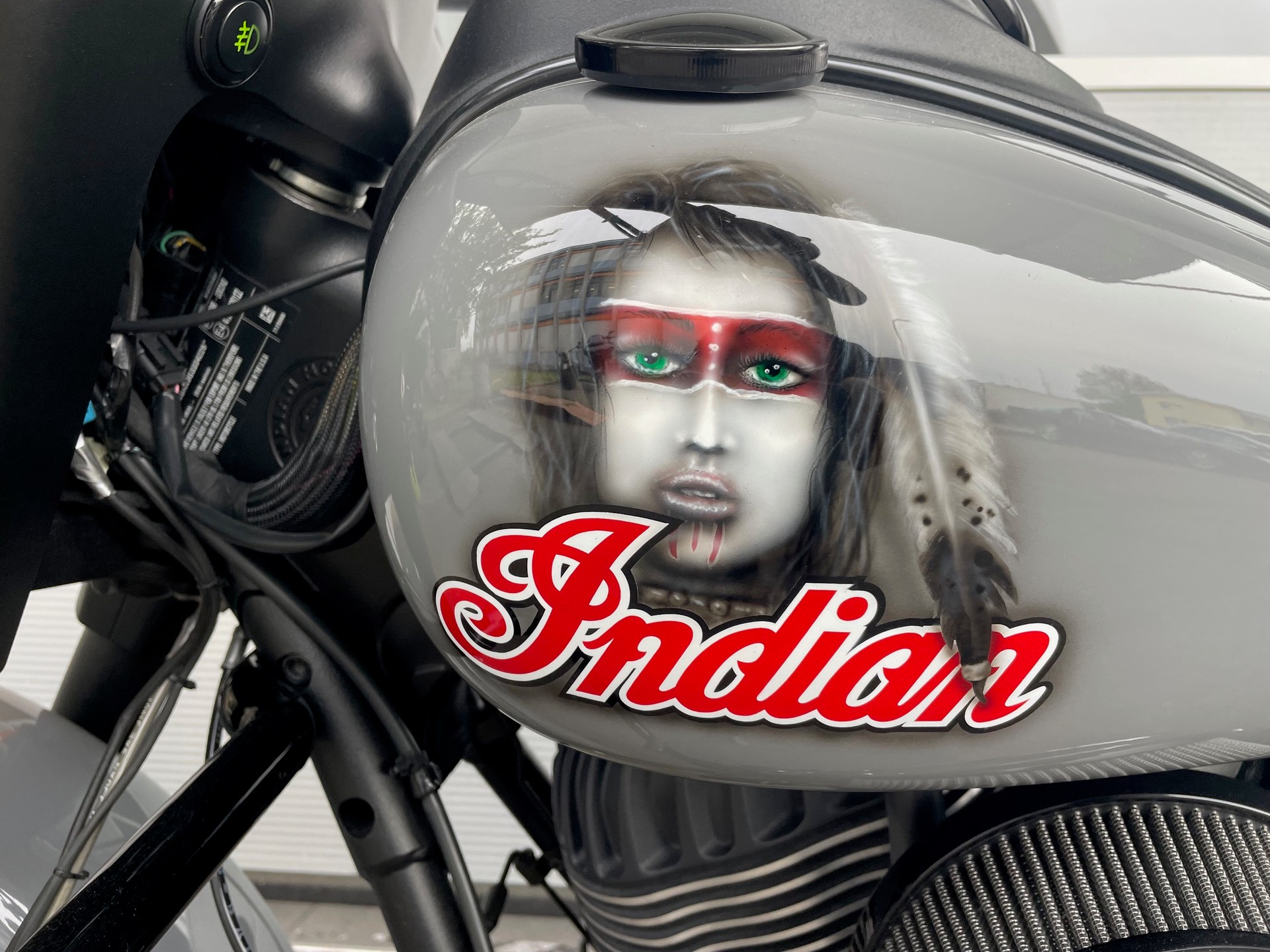 INDIAN Chief Dark Horse-image-7