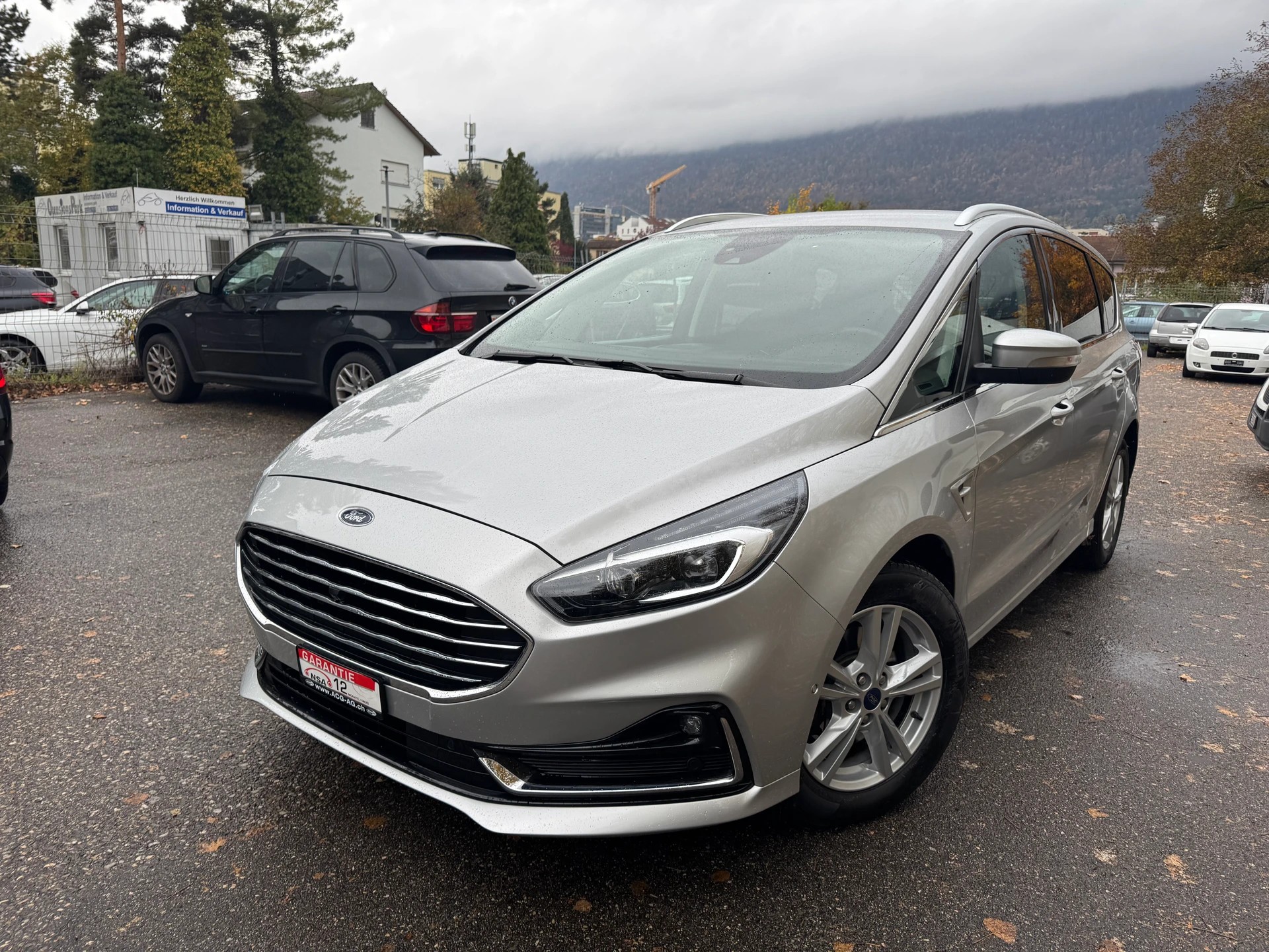 FORD S-Max 2.0 TDCi Titanium Automatic * Navi * LED * Klima-Auto * PDC V&H - RF.Kamera * Tempomat *