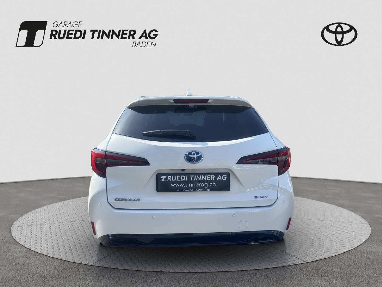 TOYOTA Corolla Touring Sports 2.0 HSD Swiss Edition-image-5