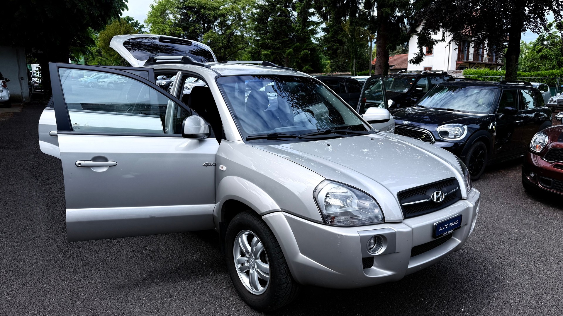 HYUNDAI Tucson 2.0 Style 4WD-image-10