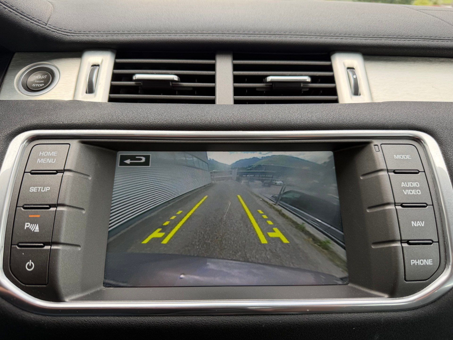 LAND ROVER Range Rover Evoque 2.2 SD4 Abbey Road AT9-image-10