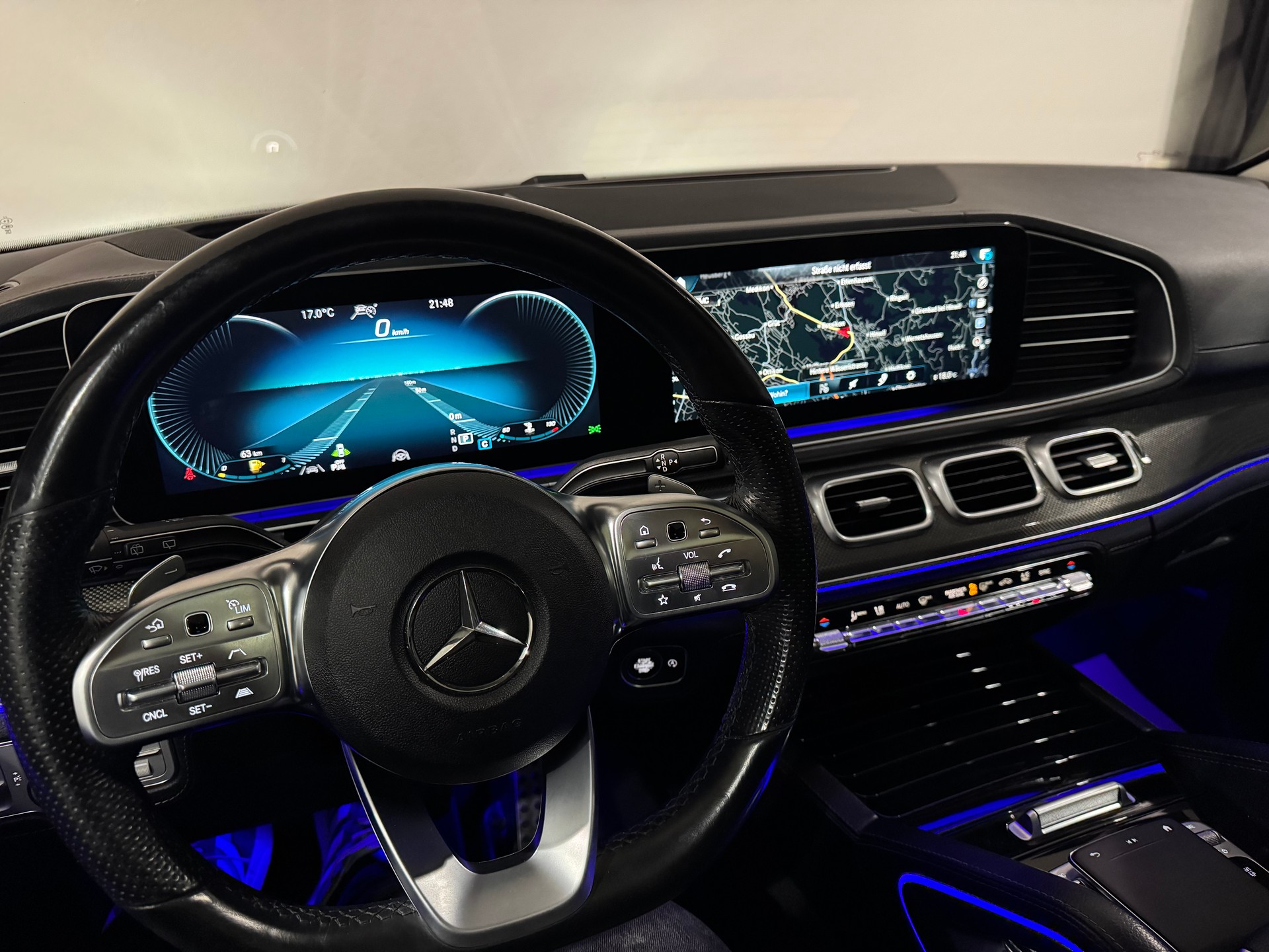 MERCEDES-BENZ GLE 300 d 4Matic AMG Line 9G-Tronic | CH | AHK |-image-20