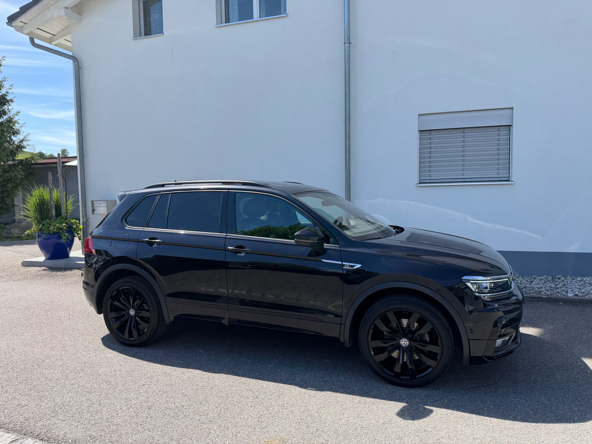 VW Tiguan 2.0 TDI SCR Highline 4Motion DSG-showroom-element-3