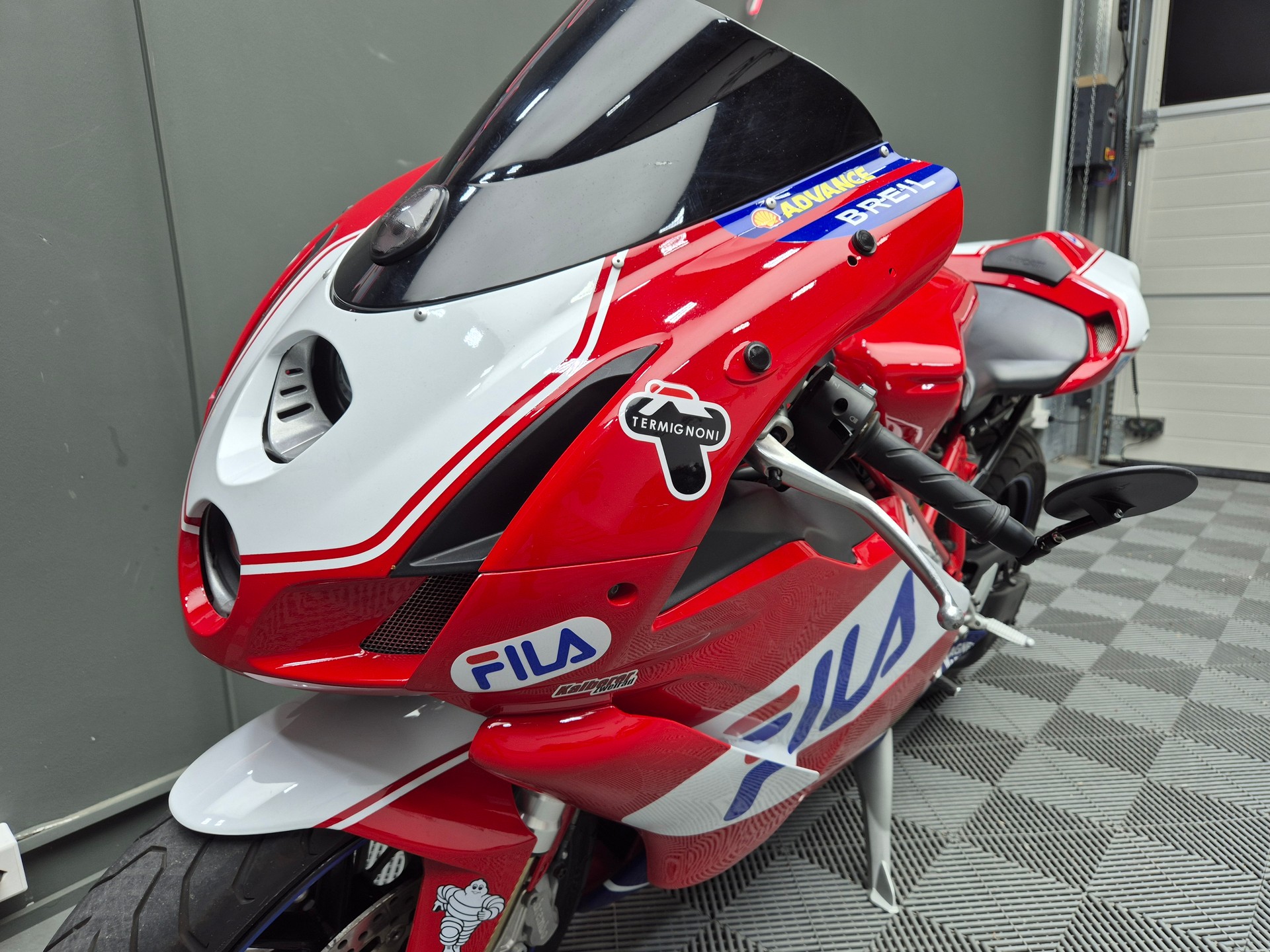 DUCATI 749S-image-11