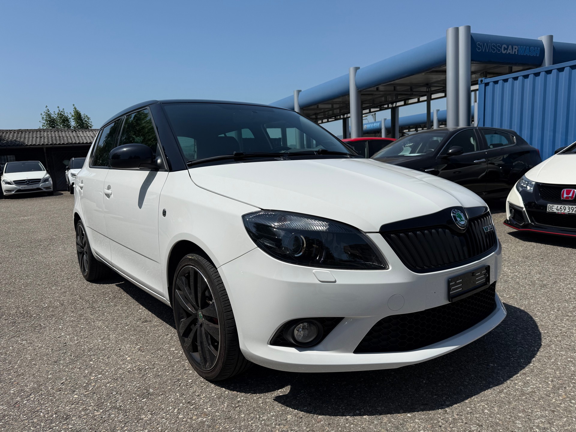 SKODA Fabia 1.4 TSI RS DSG-image-2