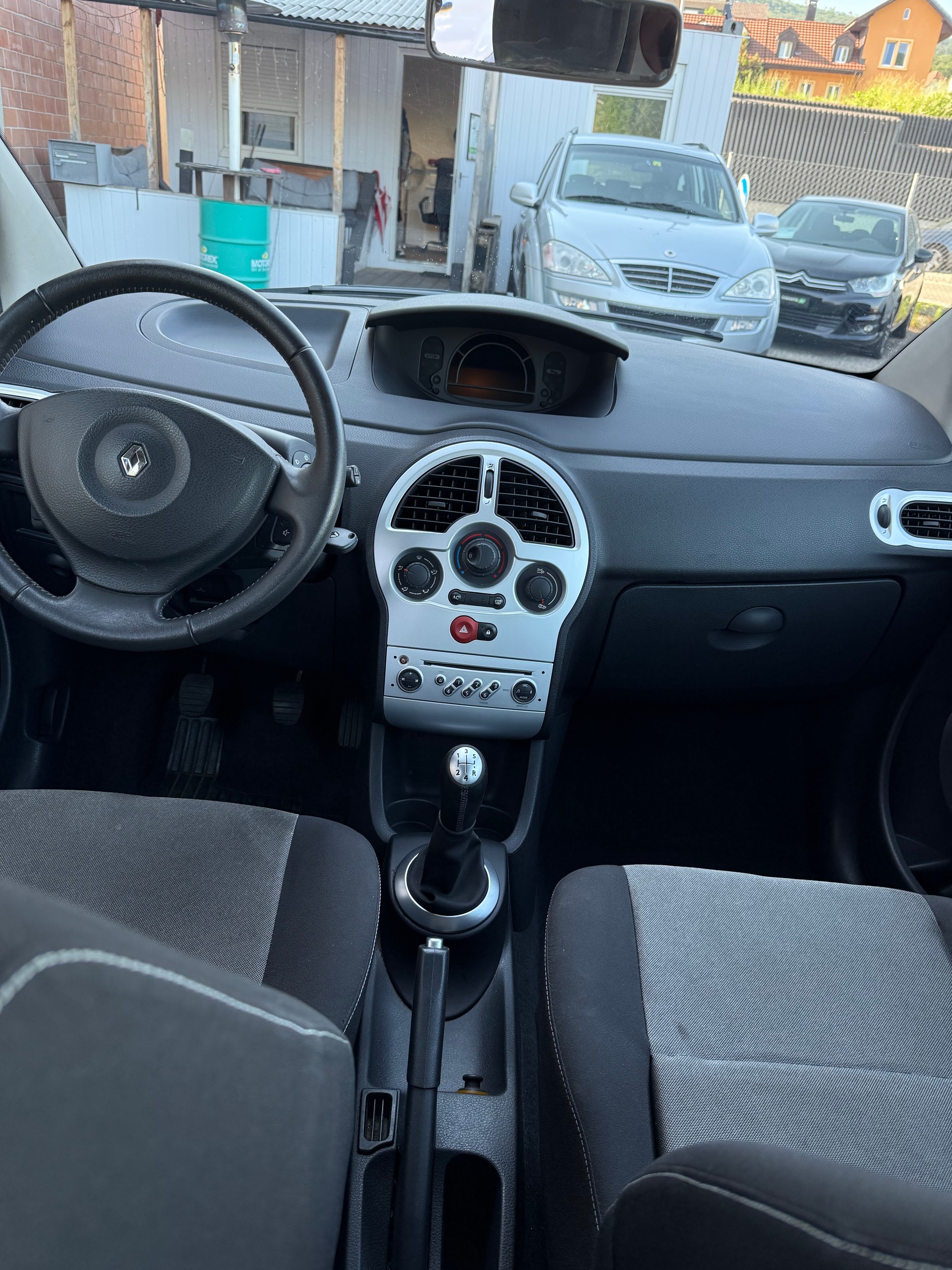 RENAULT Modus 1.4 16V Exception-image-13