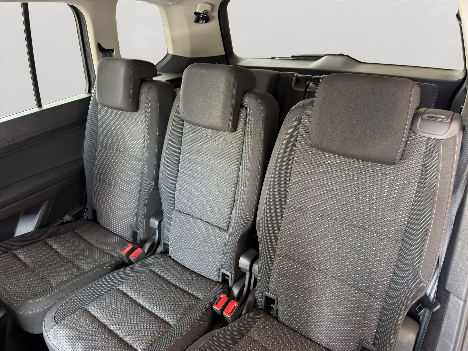 VW Touran 1.5 TSI EVO Comfortline DSG-image-3
