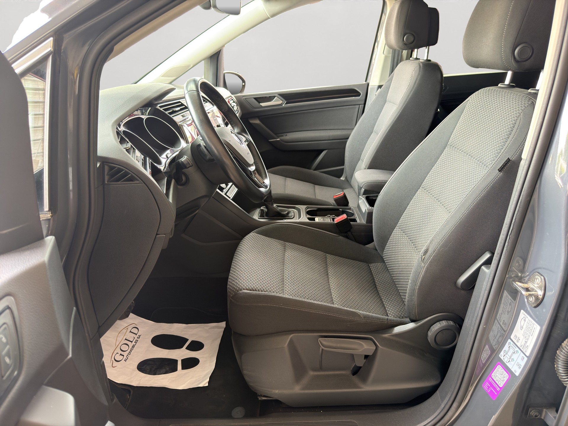 VW Touran 1.5 TSI EVO Comfortline DSG-image-9