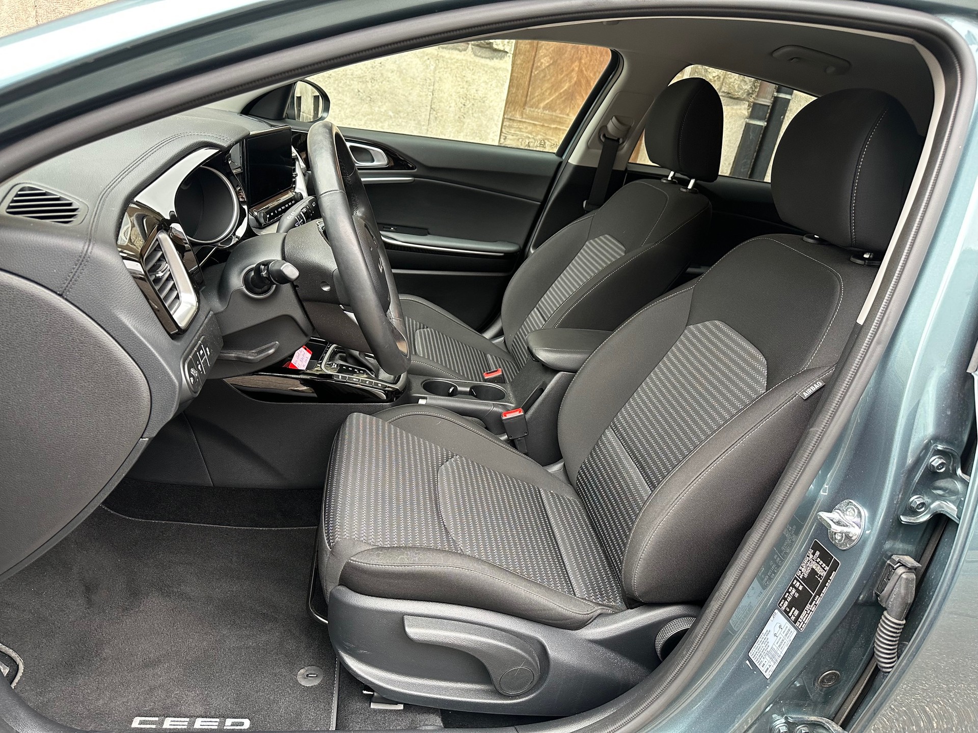 KIA Ceed 1.5 T-GDi Power DCT-image-10