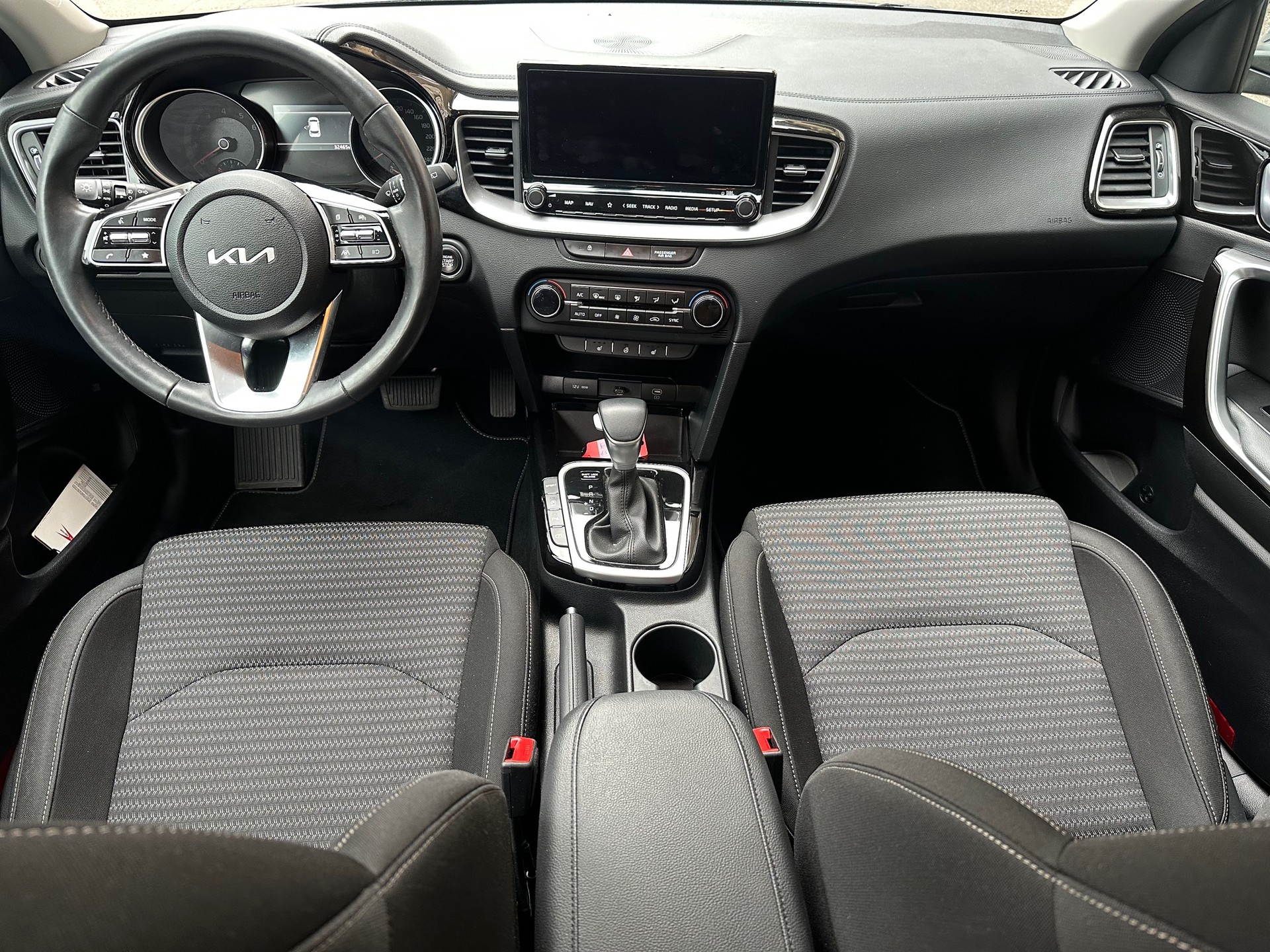 KIA Ceed 1.5 T-GDi Power DCT-image-9