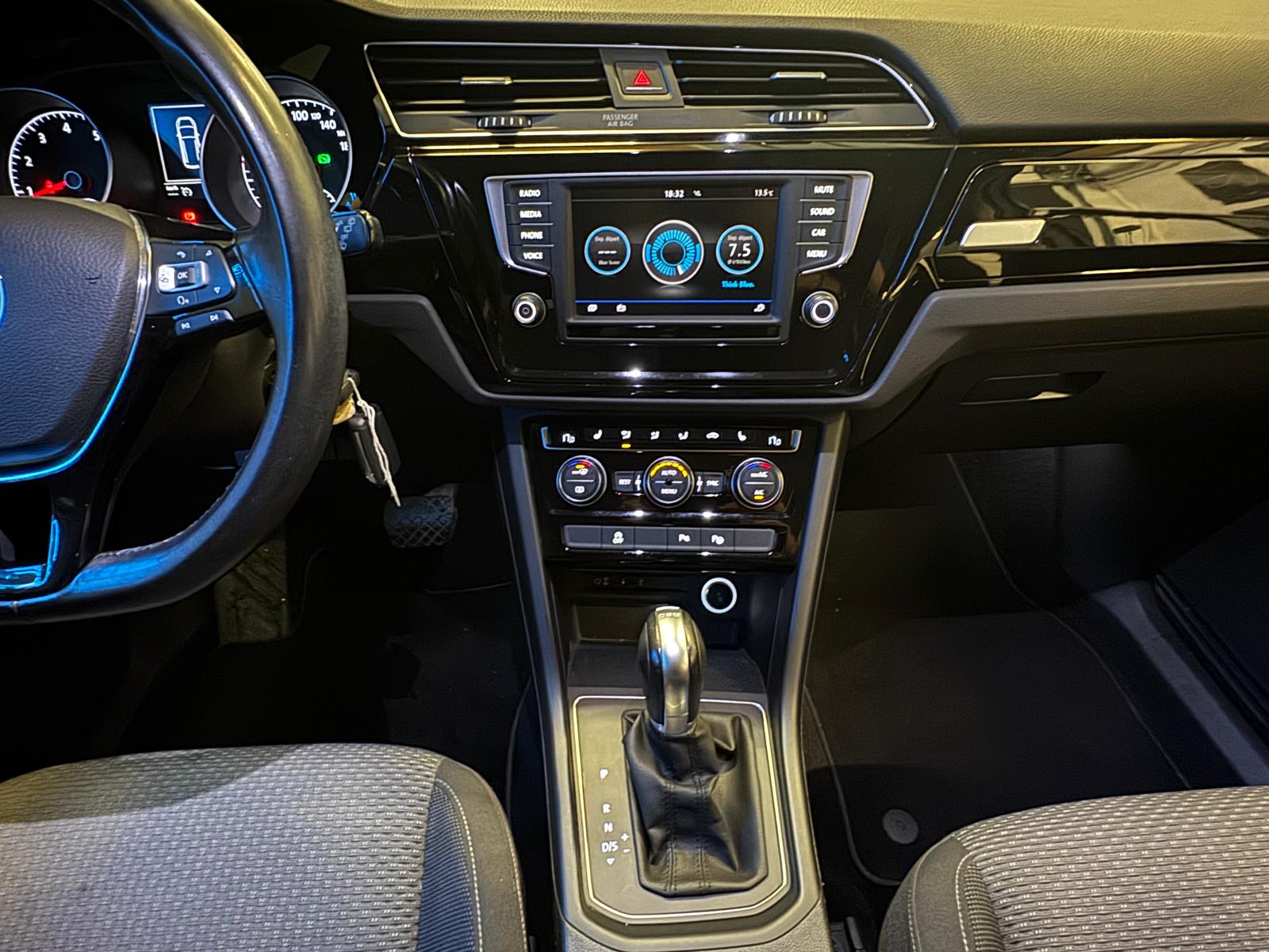 VW Touran 1.4 TSI BlueMotion Technology Comfortline DSG-image-15