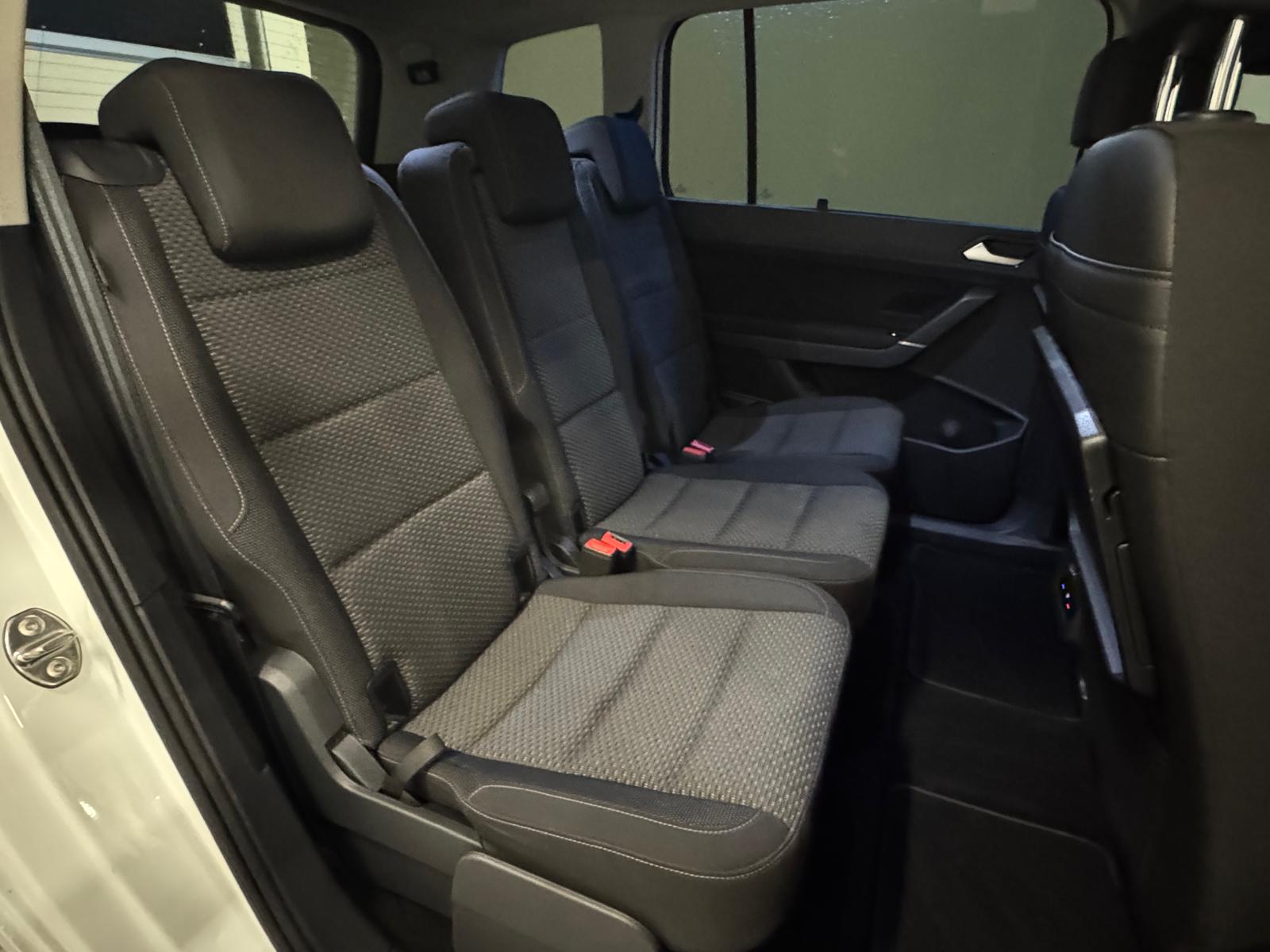 VW Touran 1.4 TSI BlueMotion Technology Comfortline DSG-image-11