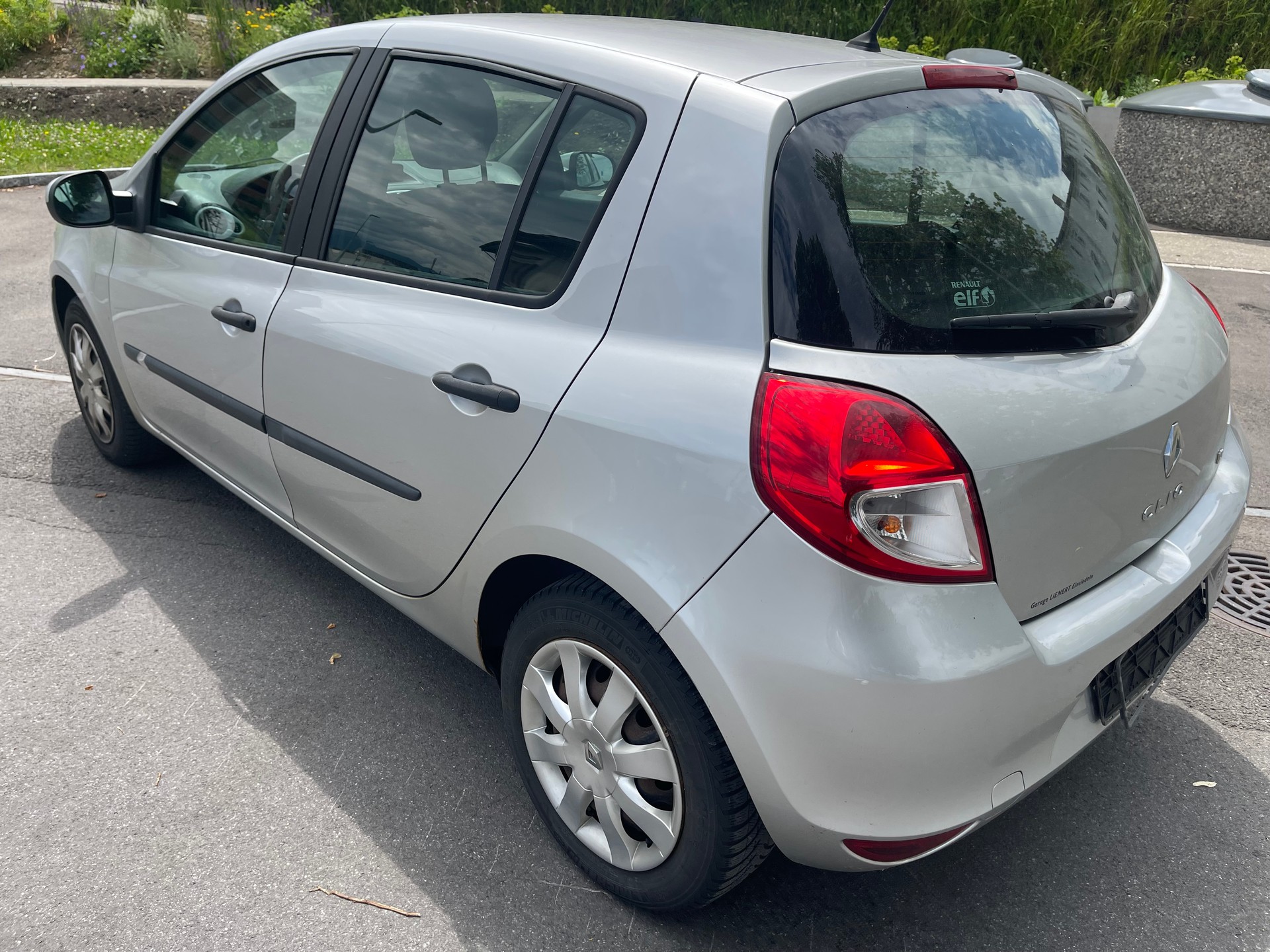 RENAULT Clio 1.2 16V Turbo Night&Day-image-5