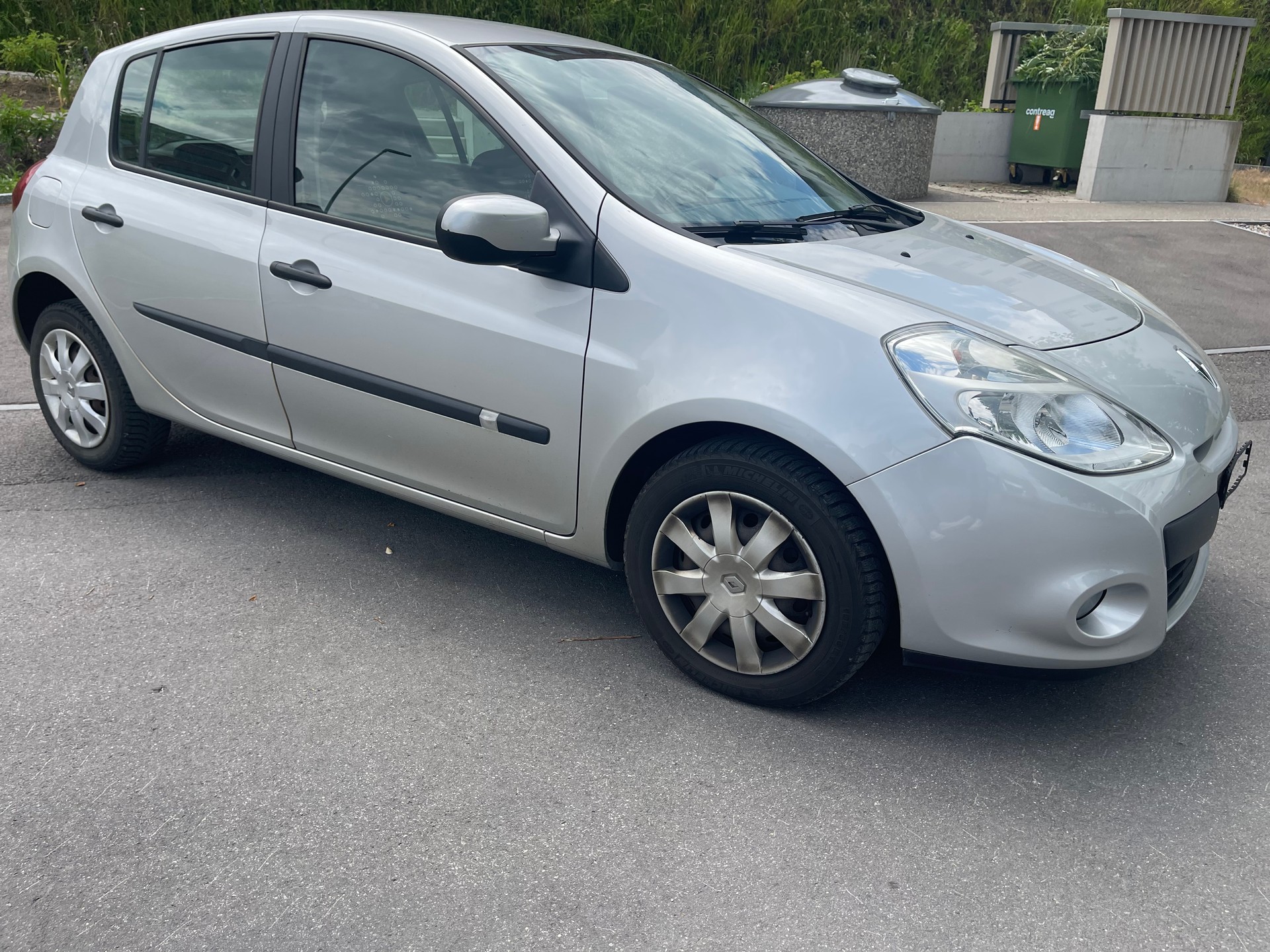 RENAULT Clio 1.2 16V Turbo Night&Day-image-6