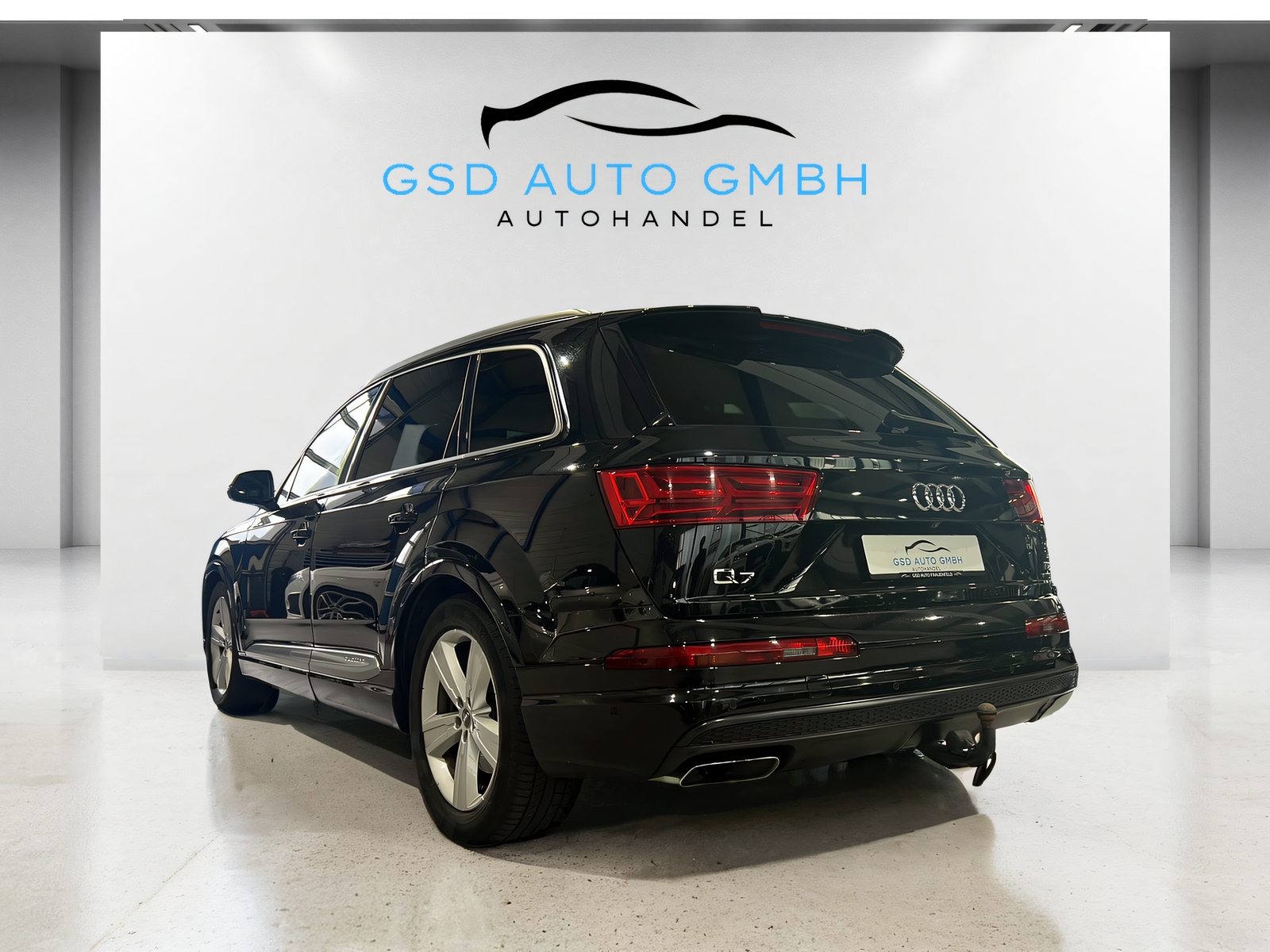 AUDI Q7 3.0 TDI quattro S-Line**Matrix,Panodach,S-Line,7-Plätzer,Frisch ab MFK**-image-2