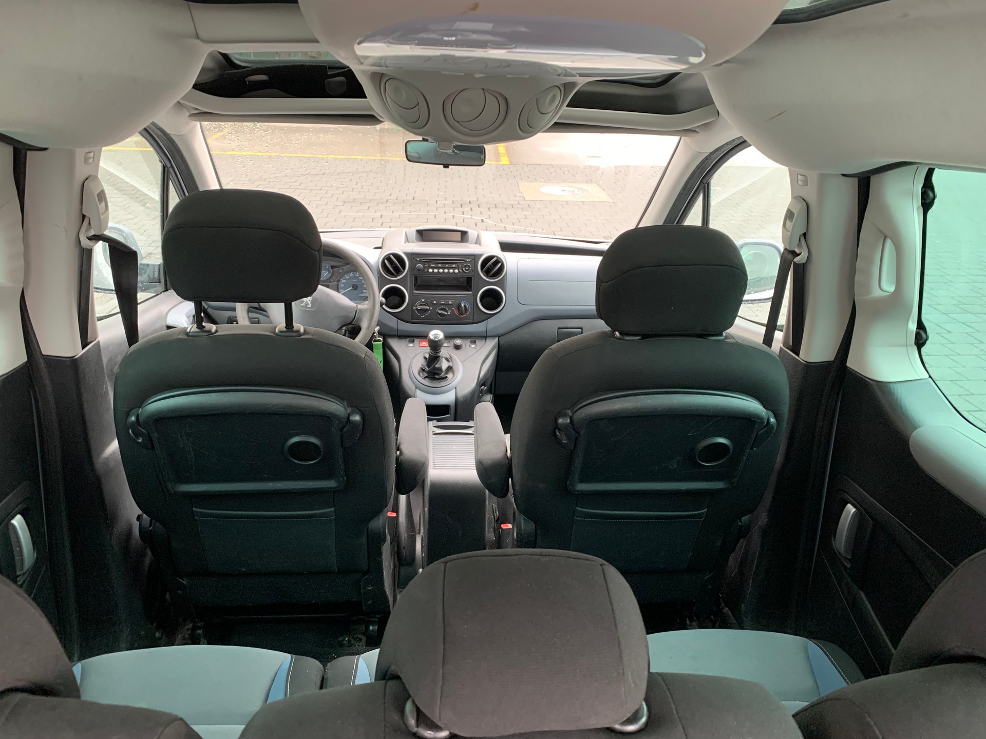 PEUGEOT Partner 1.6 Family-image-5