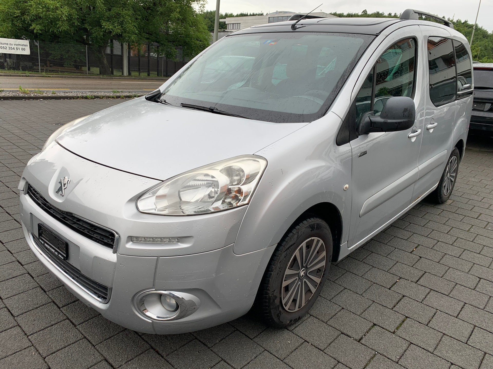 PEUGEOT Partner 1.6 Family