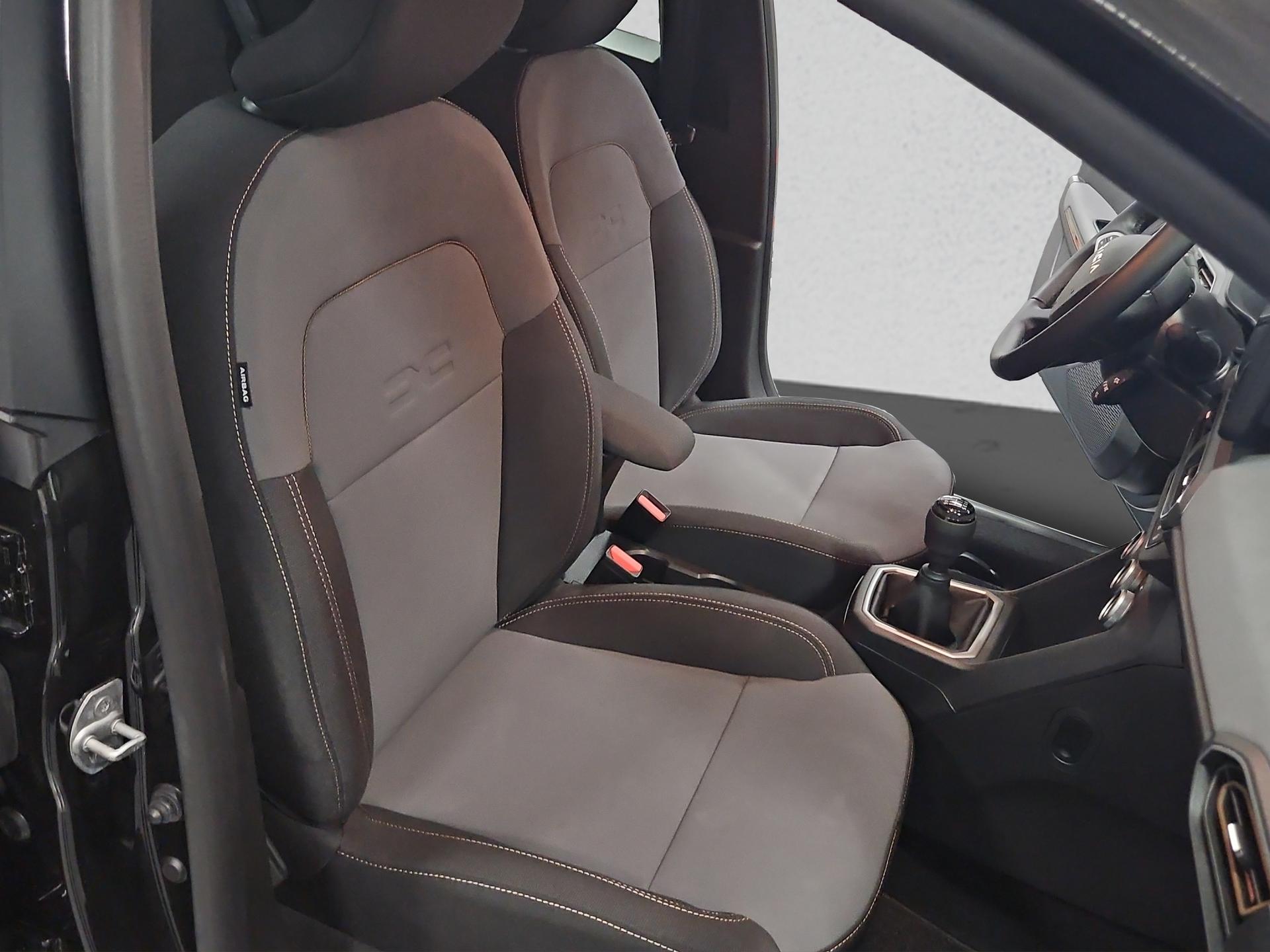 DACIA Sandero Stepway TCe 110 Extreme+-image-16