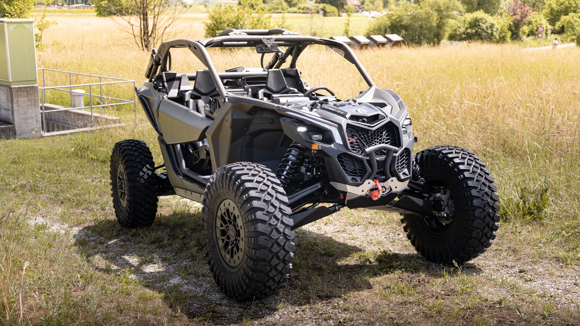 CAN-AM X3 X RC Turbo RR-image-3