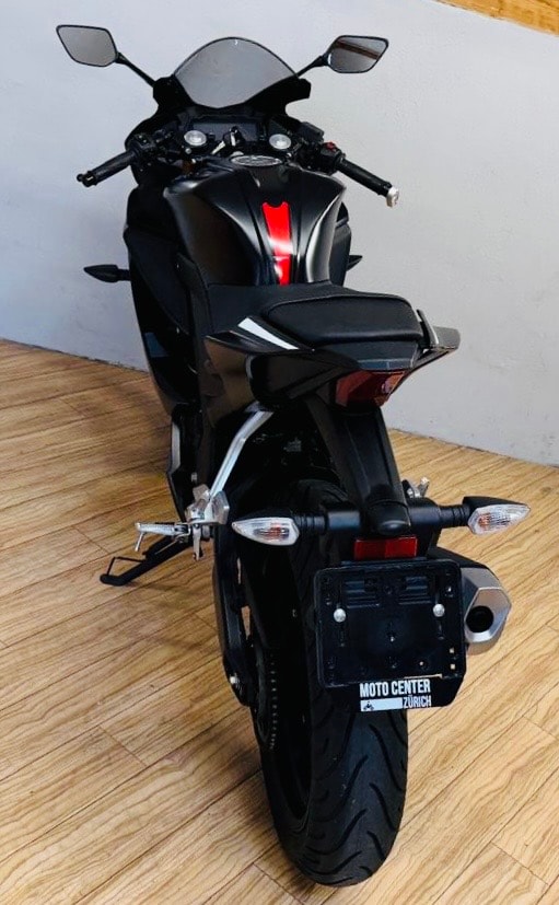 YAMAHA R 125-image-4