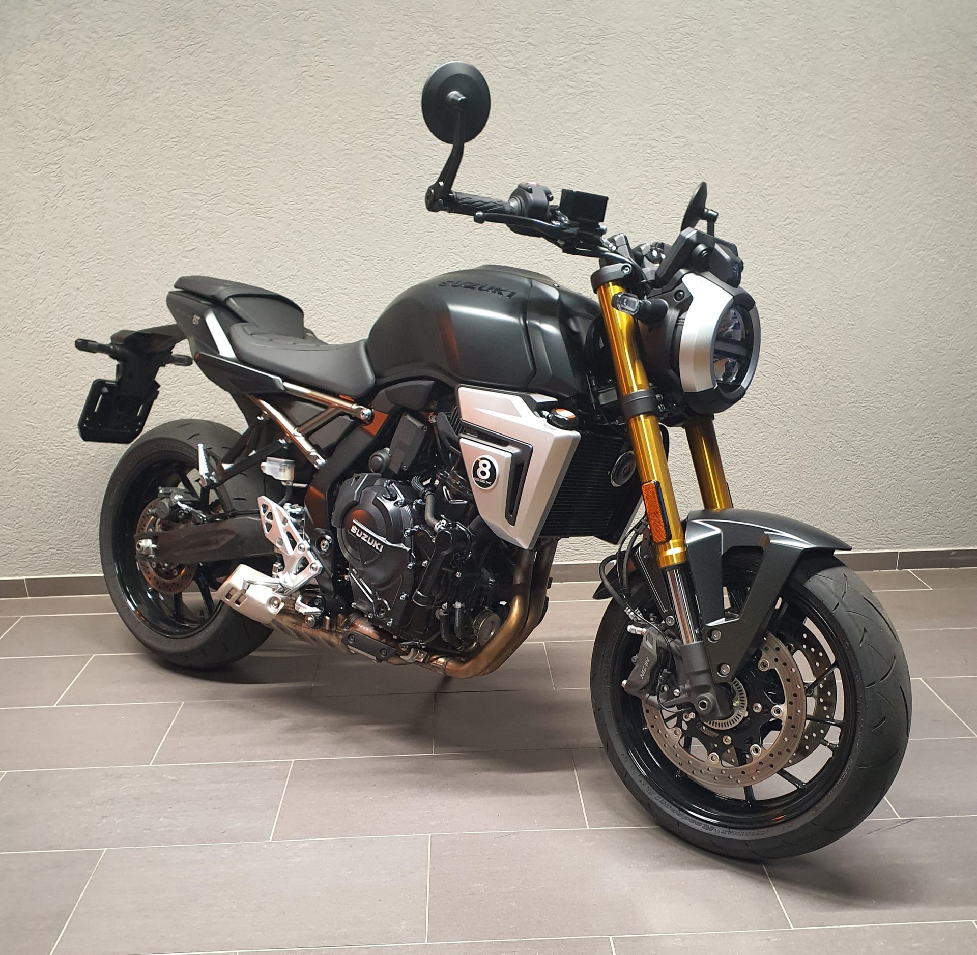 SUZUKI GSX-8T-image-0