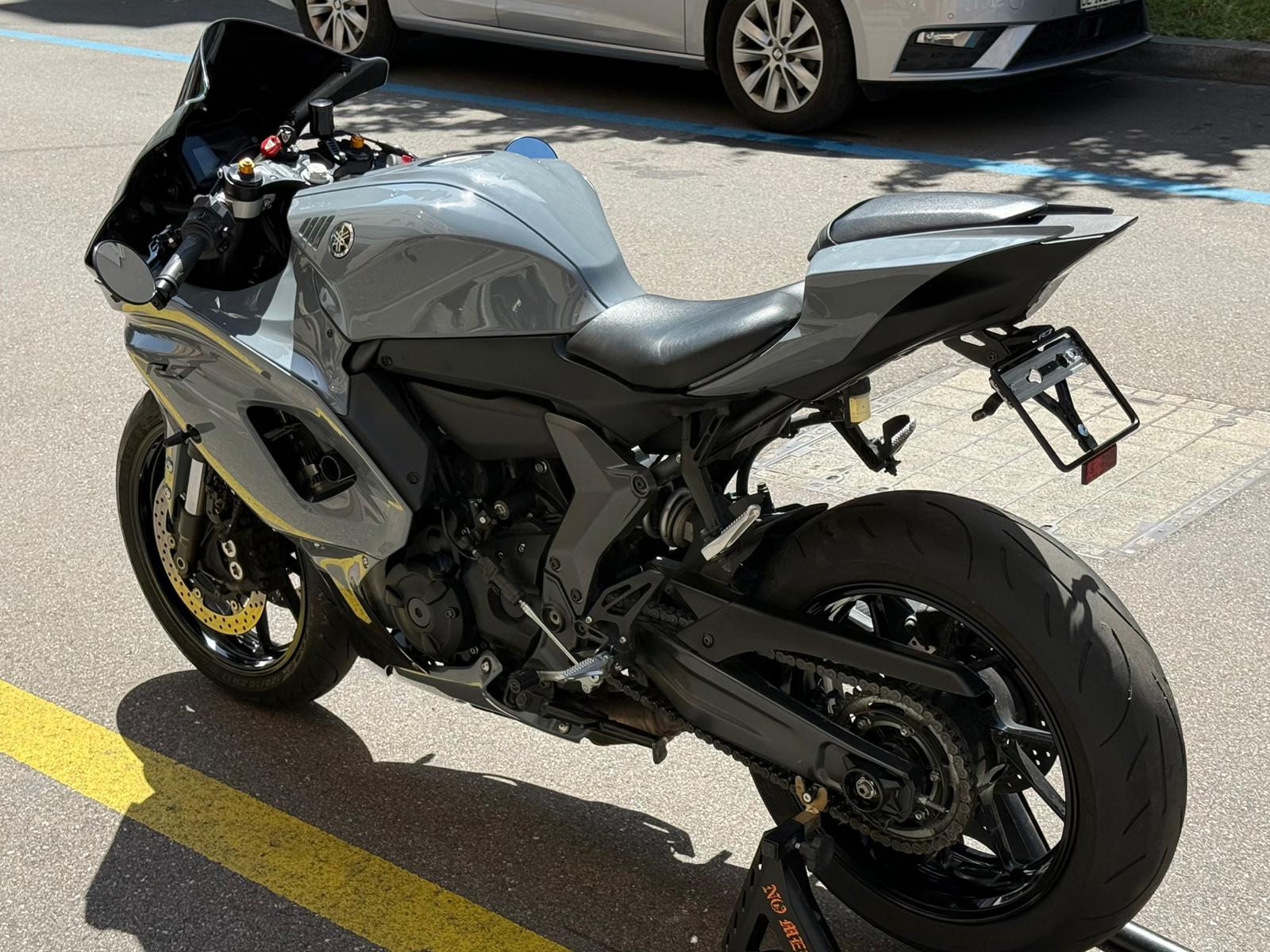 YAMAHA YZF-R7 (35kW)-image-4