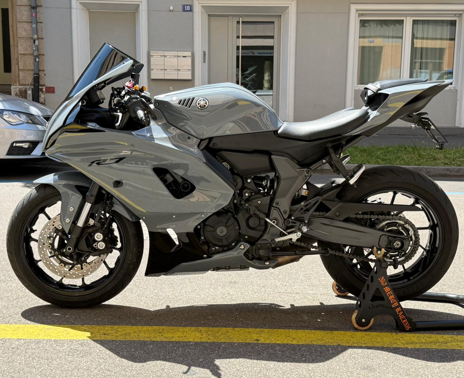 YAMAHA YZF-R7 (35kW)-image-10
