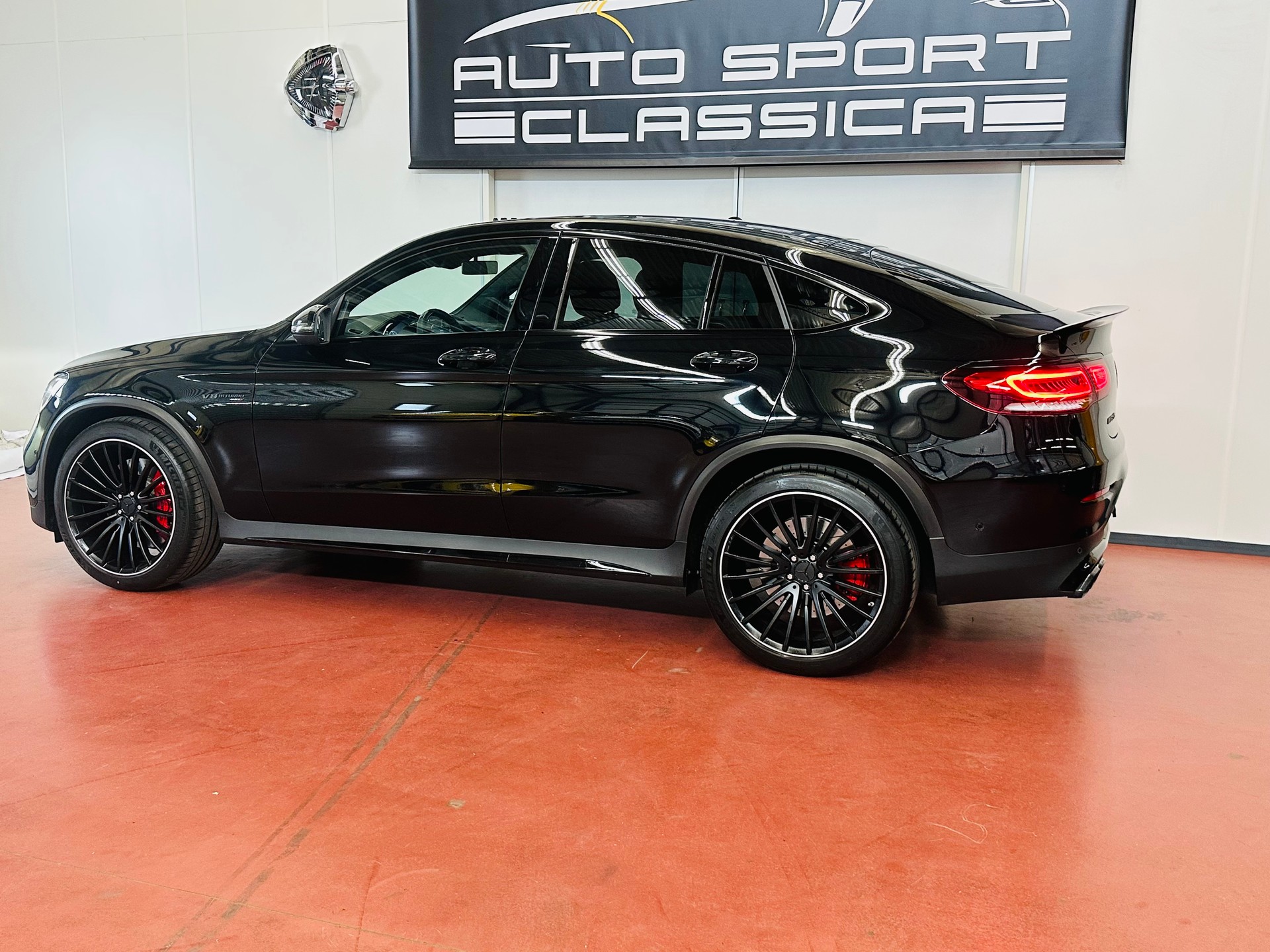 MERCEDES-BENZ GLC Coupé 63 S AMG 4Matic+ 9G-Tronic-image-4