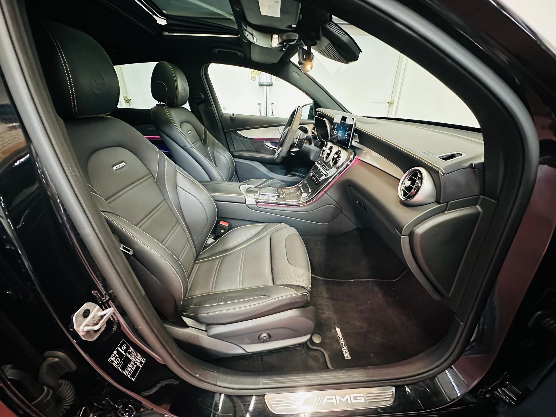 MERCEDES-BENZ GLC Coupé 63 S AMG 4Matic+ 9G-Tronic-image-15