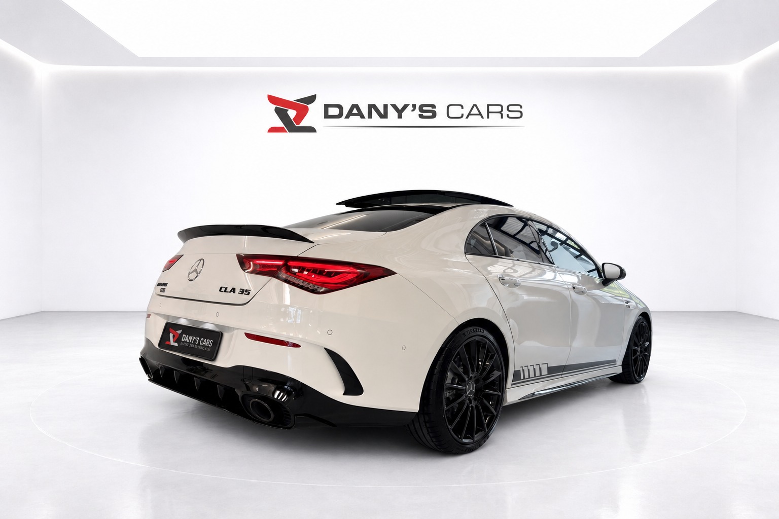 MERCEDES-BENZ CLA 35 AMG 4matic Premium Plus-image-4
