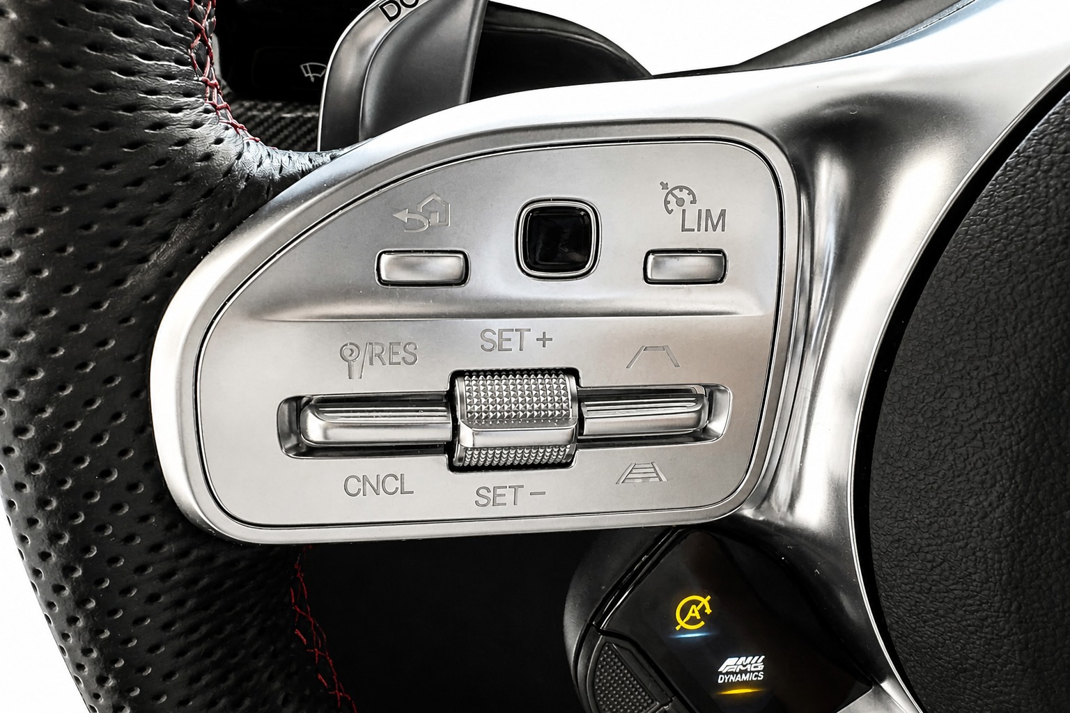 MERCEDES-BENZ CLA 35 AMG 4matic Premium Plus-image-13
