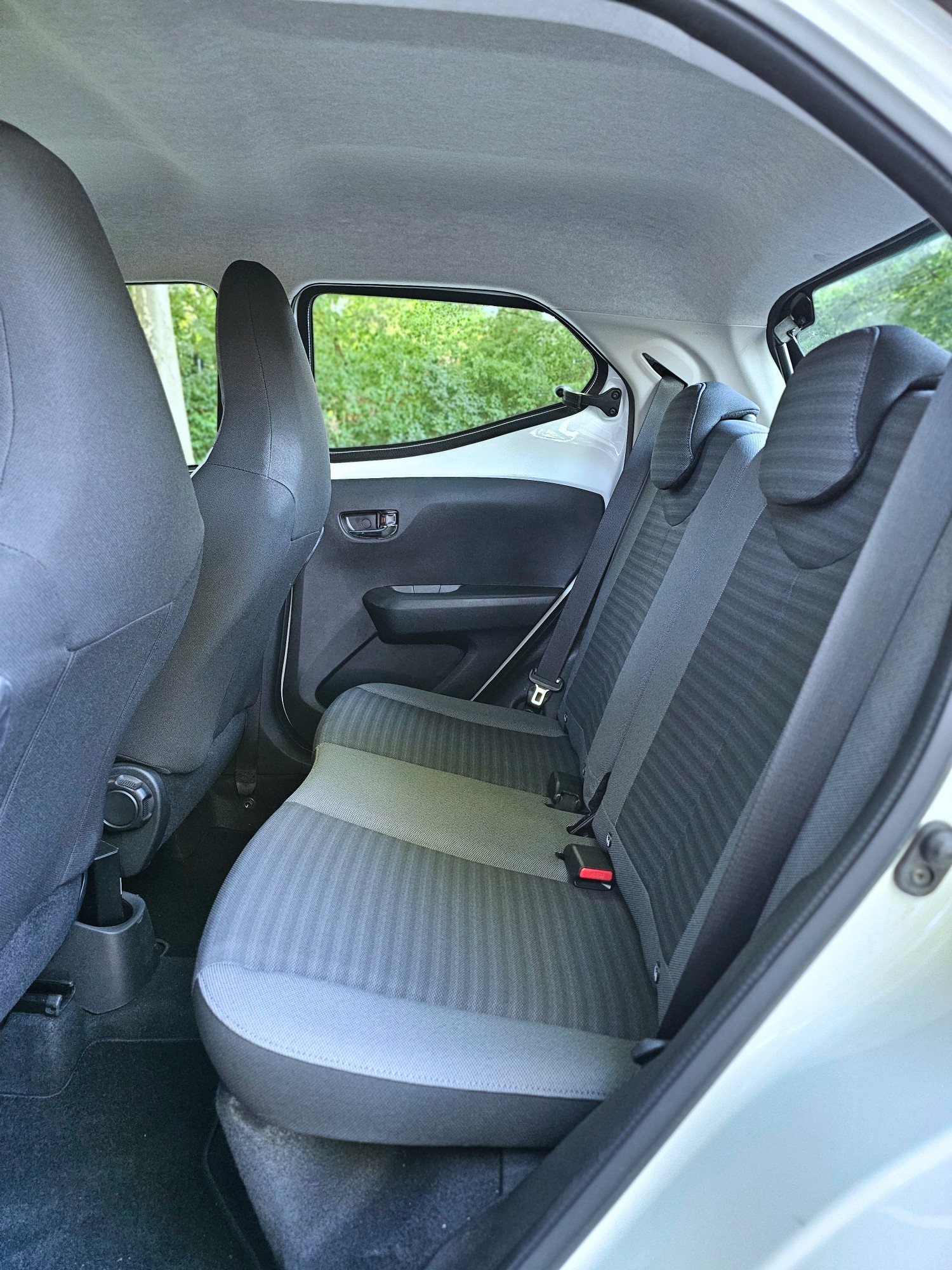 TOYOTA Aygo 1.0 VVT-i Limited White-image-6