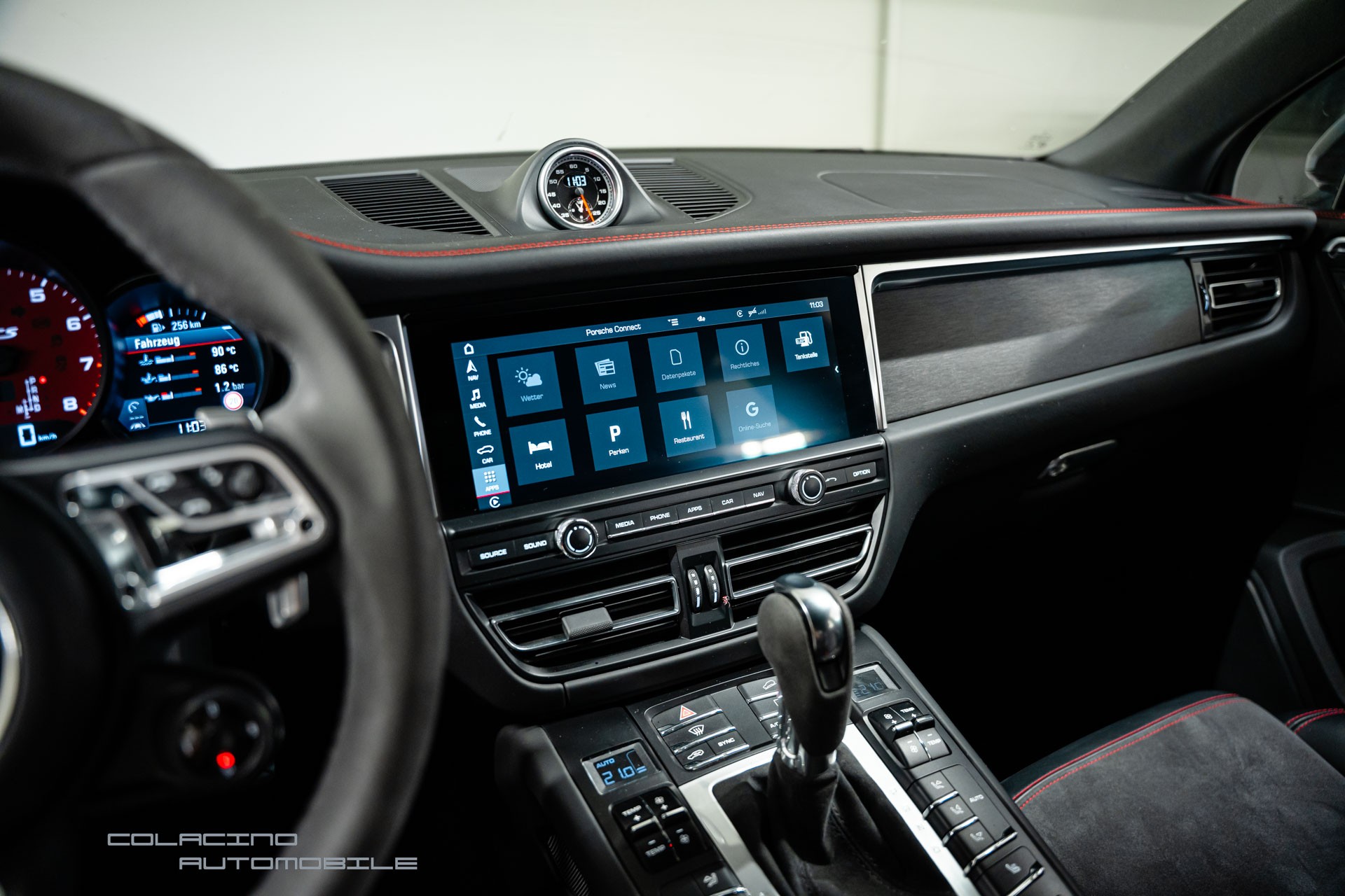 PORSCHE Macan GTS PDK-image-23