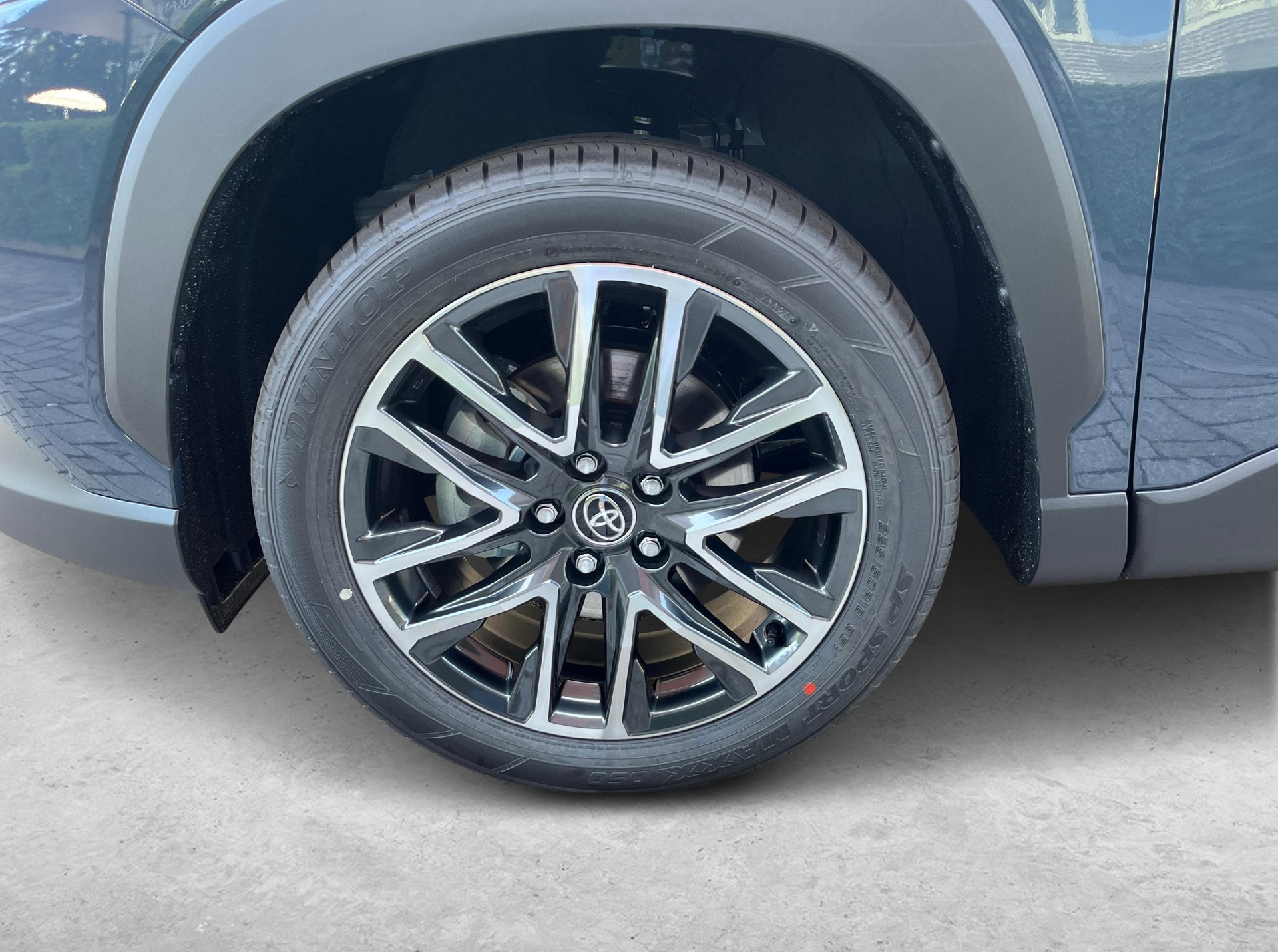 TOYOTA Corolla Cross 2.0 HSD Trend AWD-i-image-12