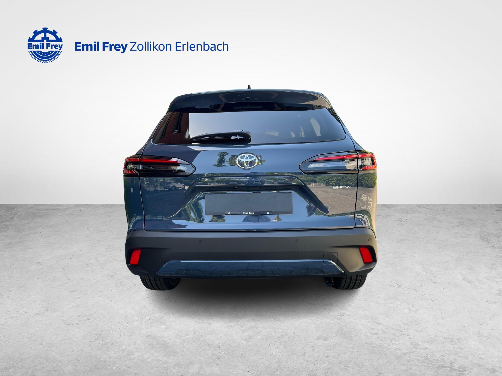 TOYOTA Corolla Cross 2.0 HSD Trend AWD-i-showroom-element-3