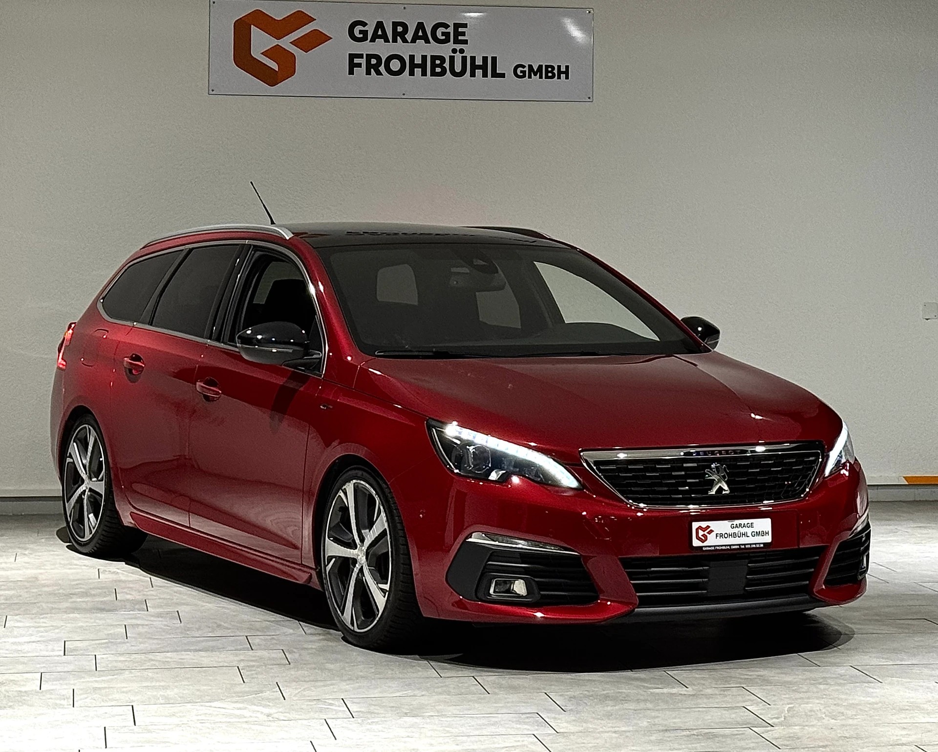PEUGEOT 308 SW 1.6 THP GT EAT8-showroom-element-1