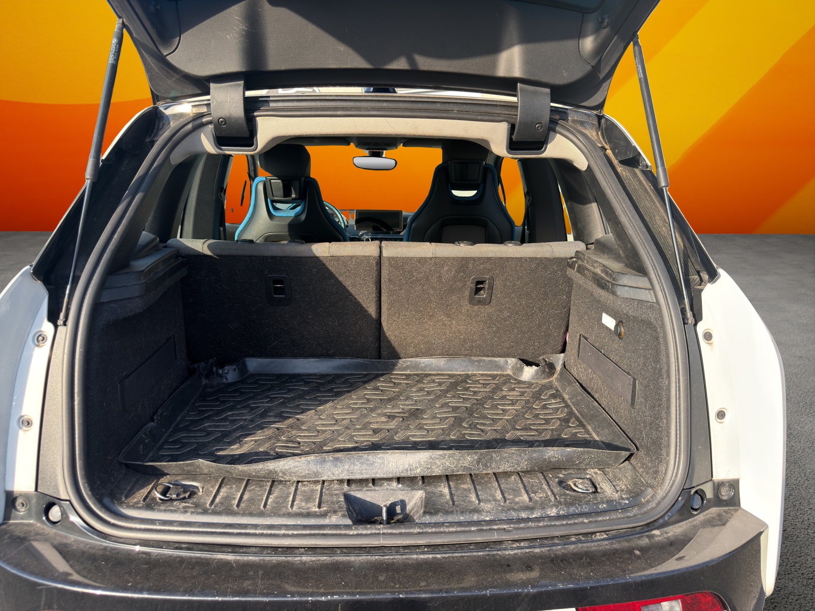 BMW i3 (94Ah) "ALTERNATOR DEFEKT"-image-11