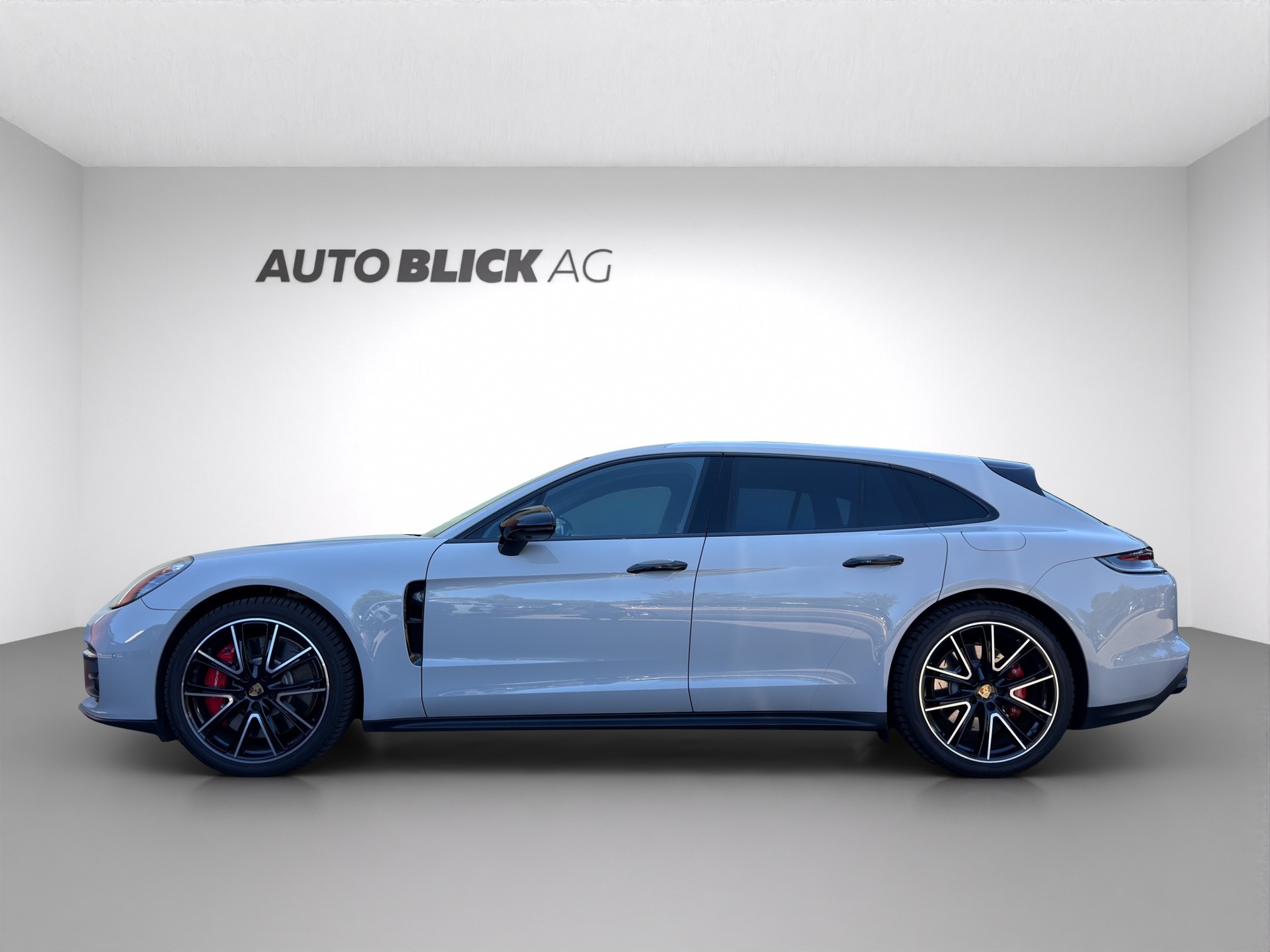 PORSCHE Panamera 4S E-Hybrid Sport Turismo PDK-showroom-element-3