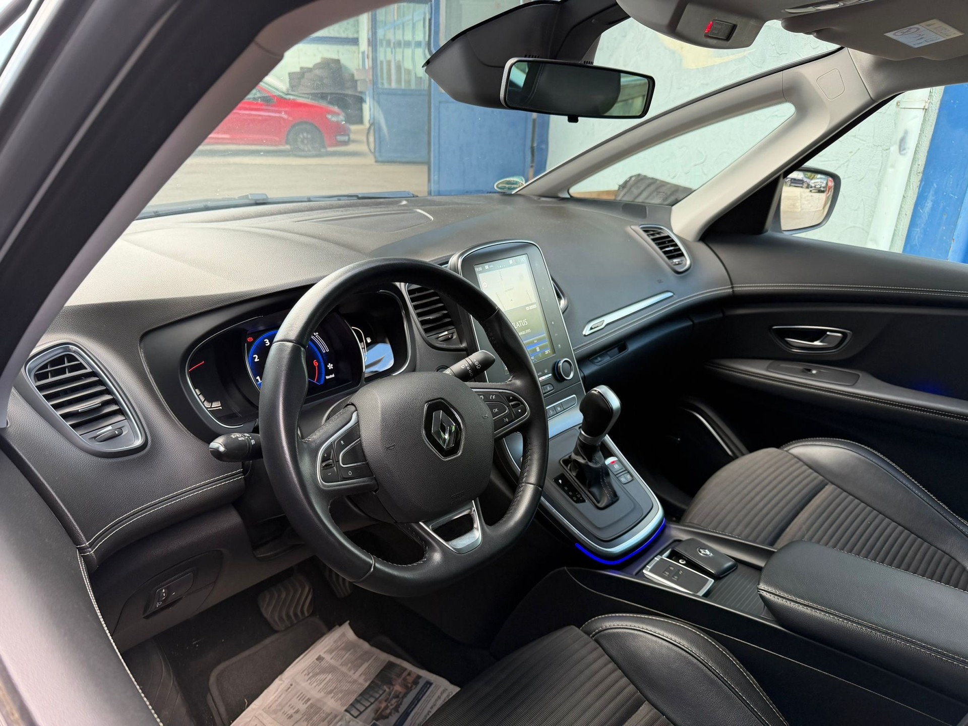 RENAULT Grand Scénic 1.3 16V Turbo Business Line EDC-image-5