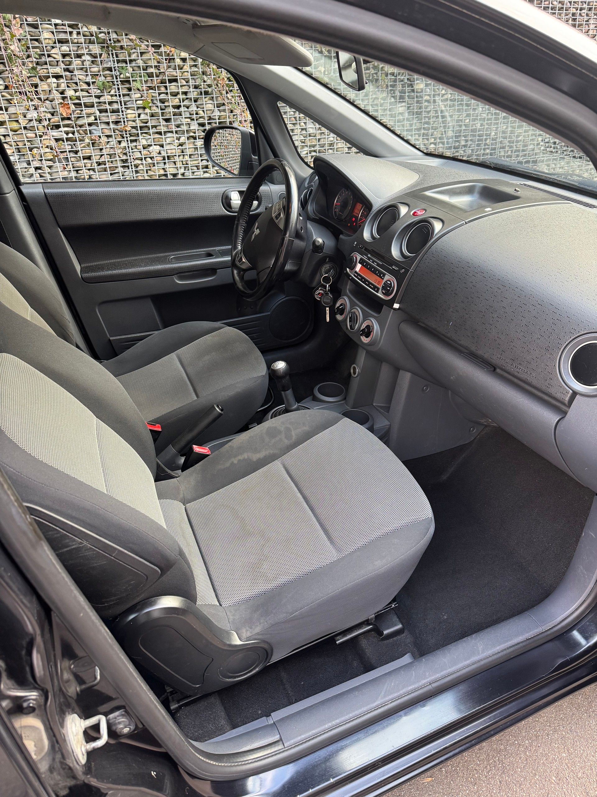 MITSUBISHI Colt 1.3 16V Swiss Champion ClearTec-image-2