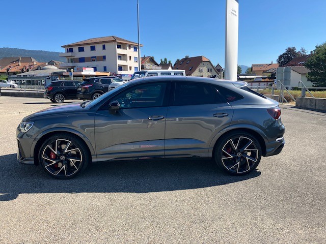 AUDI RS Q3 Sportback quattro S tronic-showroom-element-1