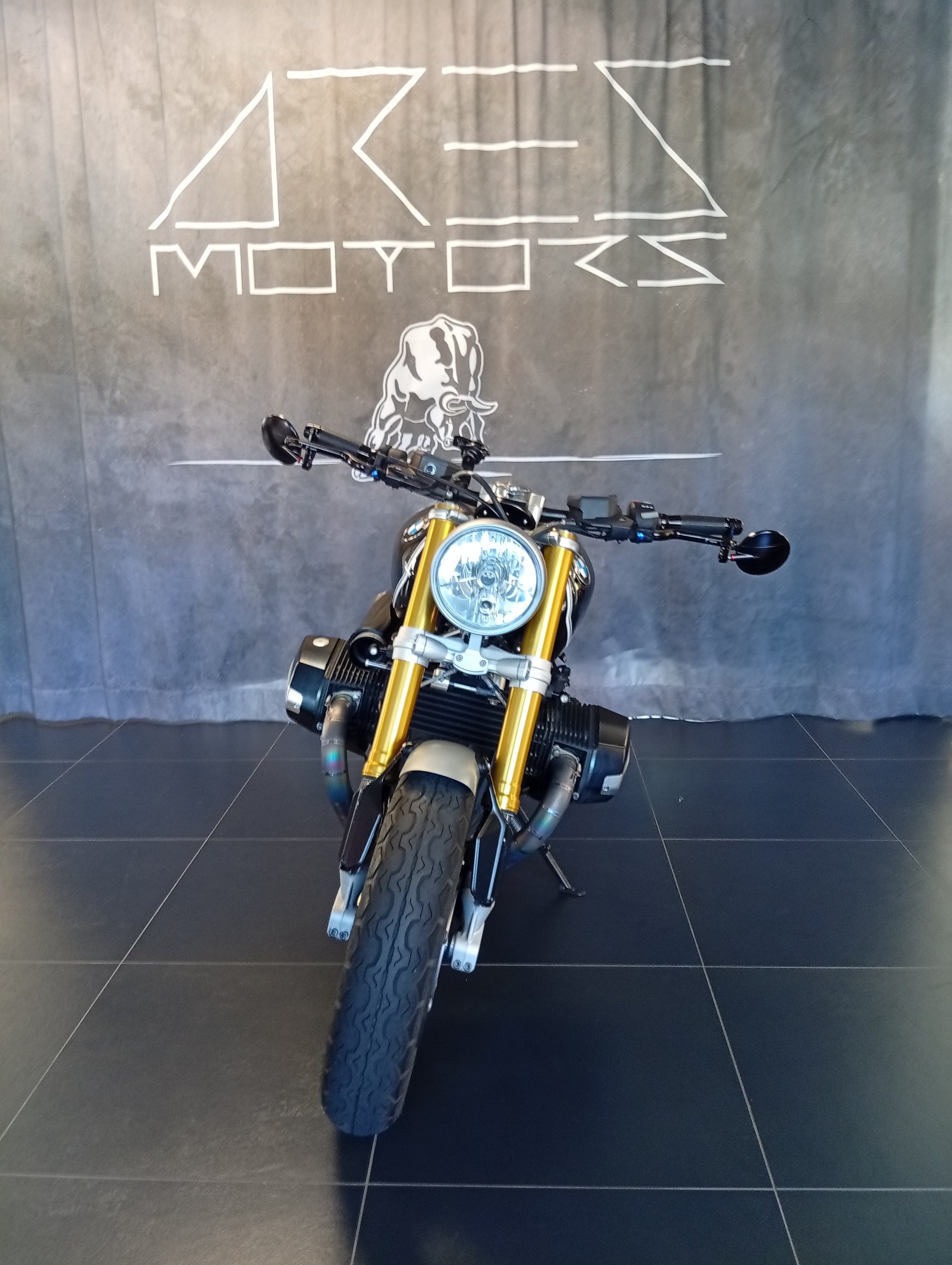 BMW R nineT ABS-image-2