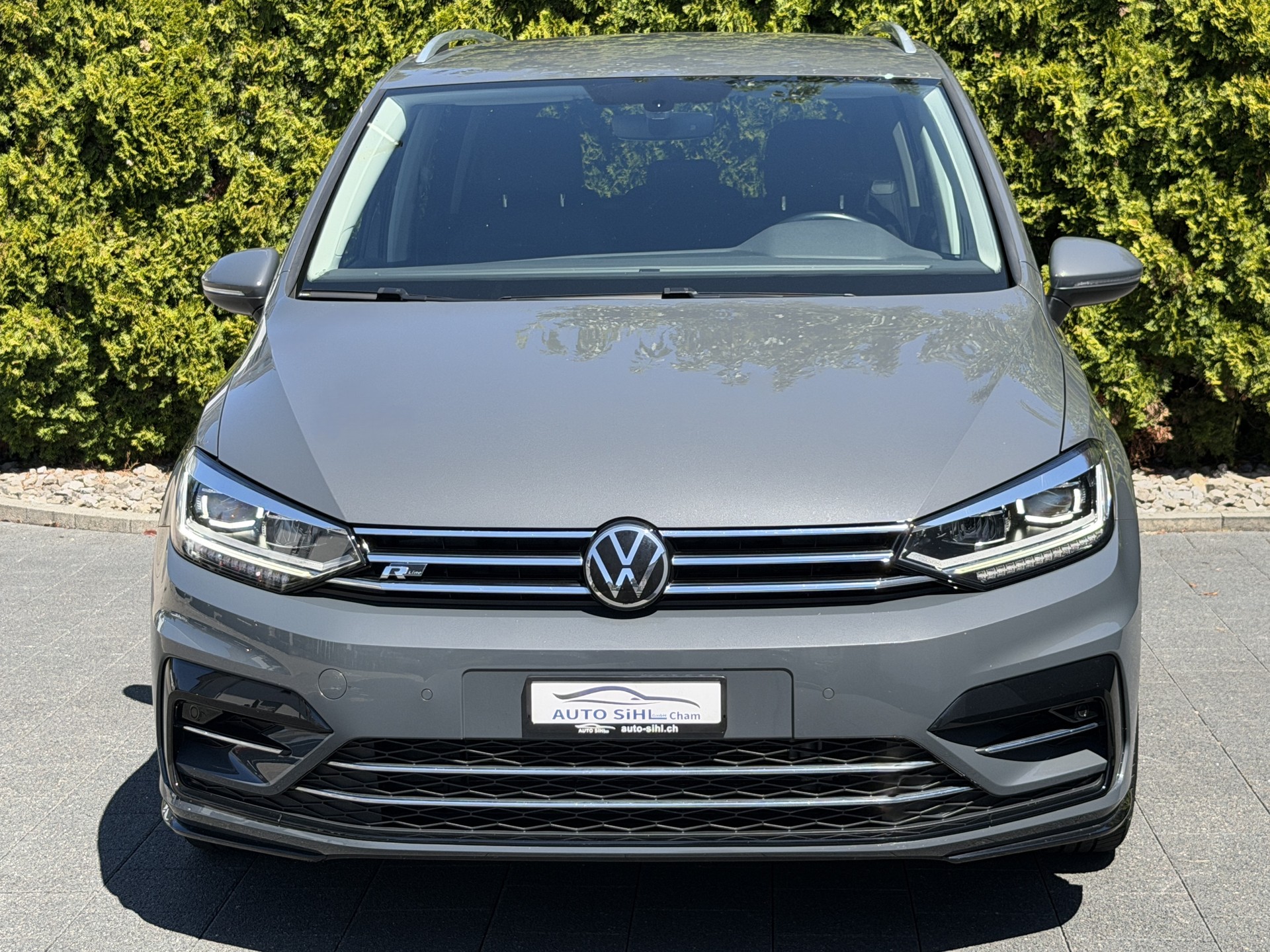 VW Touran 1.5 TSI R-Line EVO Highline DSG / 7 Plätzer-showroom-element-3