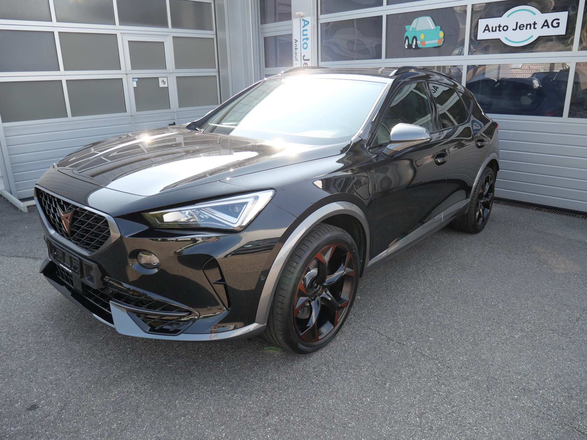 CUPRA Formentor 1.4 e-HYBRID pHEV VZ DSG *CH-Auto, 8-Räder, AHK*