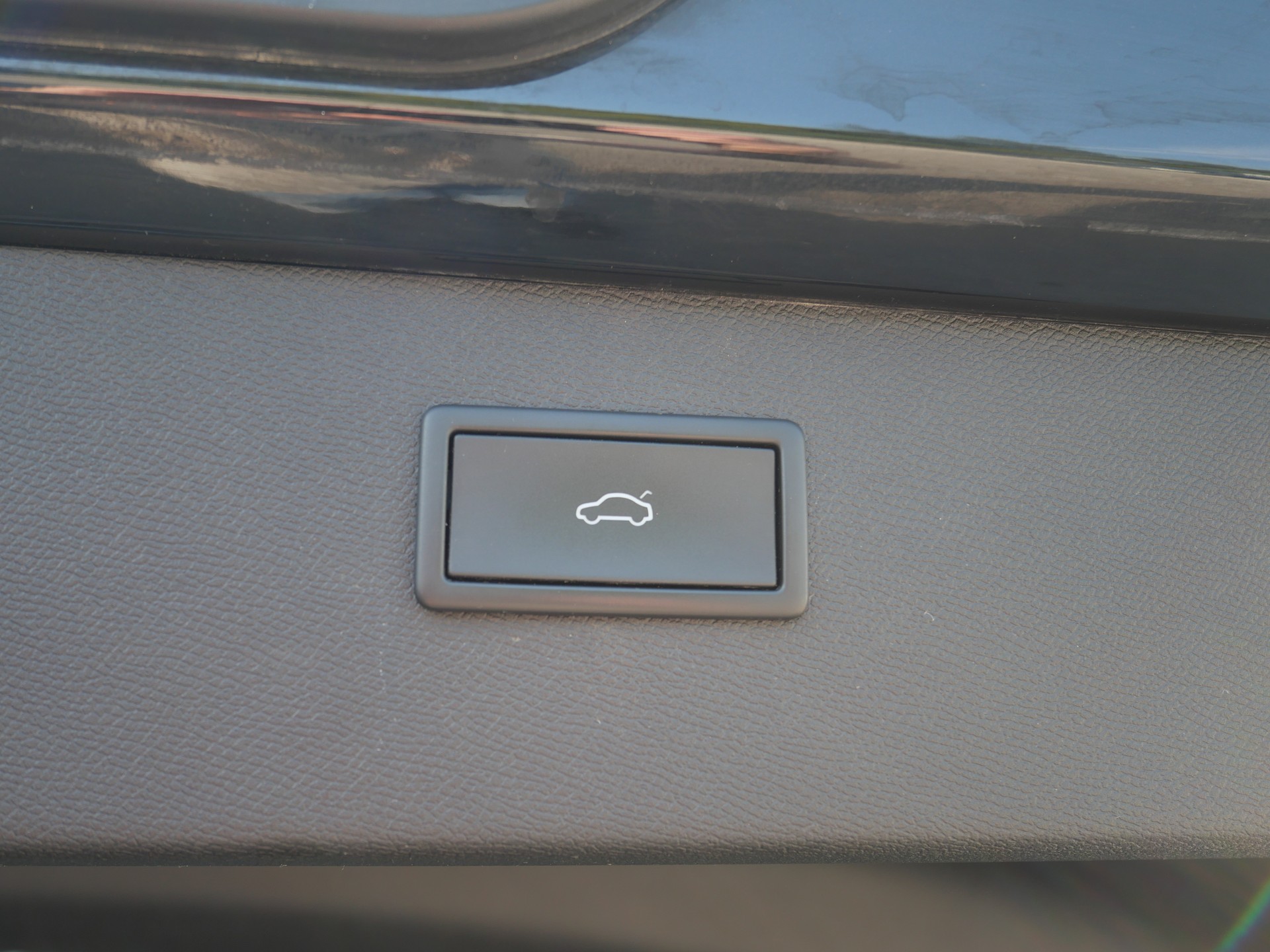CUPRA Formentor 1.4 e-HYBRID pHEV VZ DSG *CH-Auto, 8-Räder, AHK*-image-7