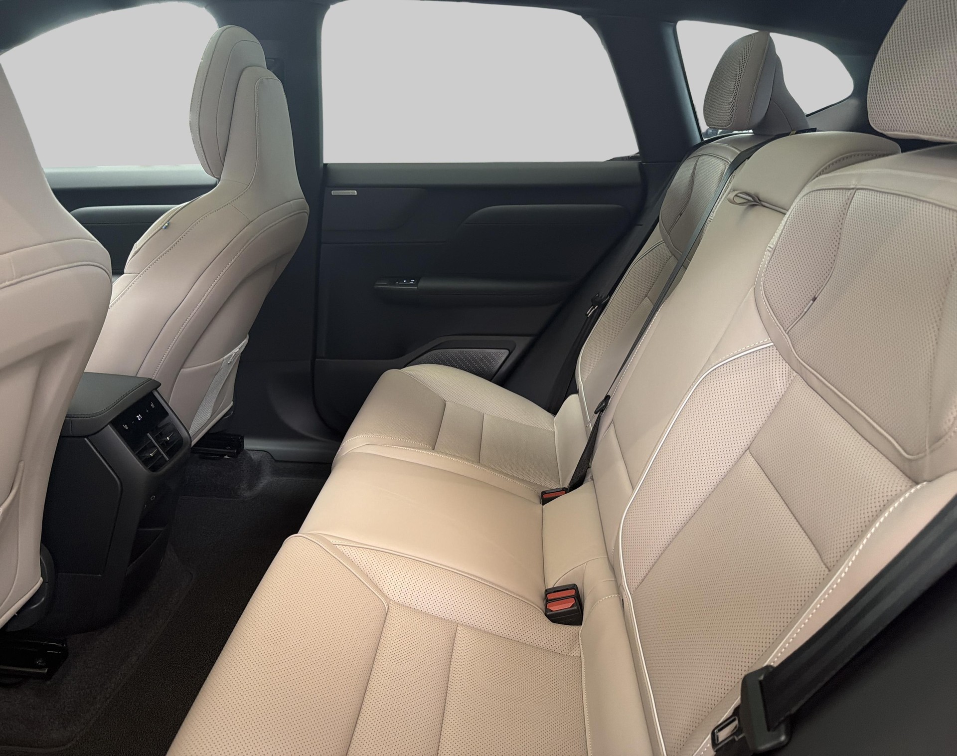 VOLVO EX60 Twin Ultra AWD-showroom-element-3