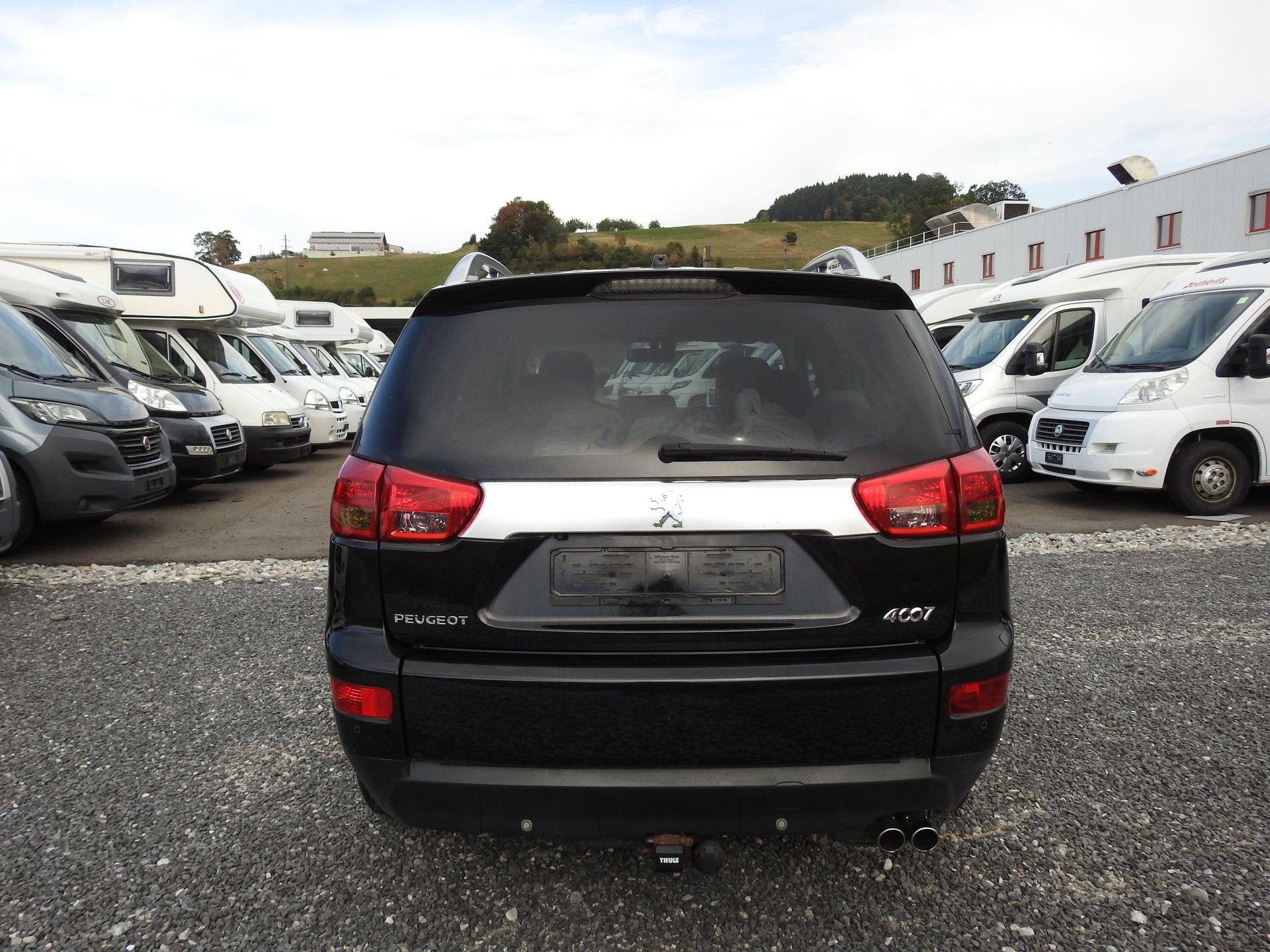 PEUGEOT 4007 2.2 HDi Platinum Edition-image-4