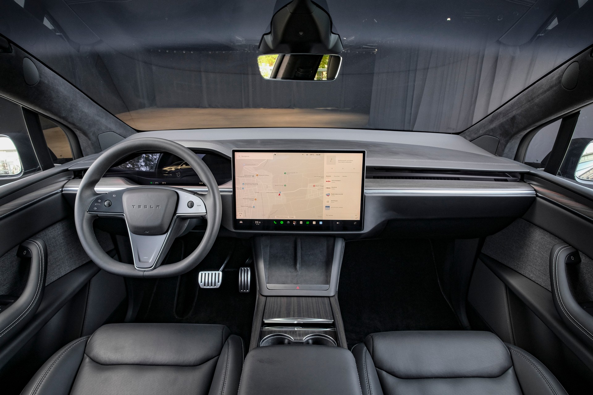 TESLA Model X 100kWh Palladium-image-14